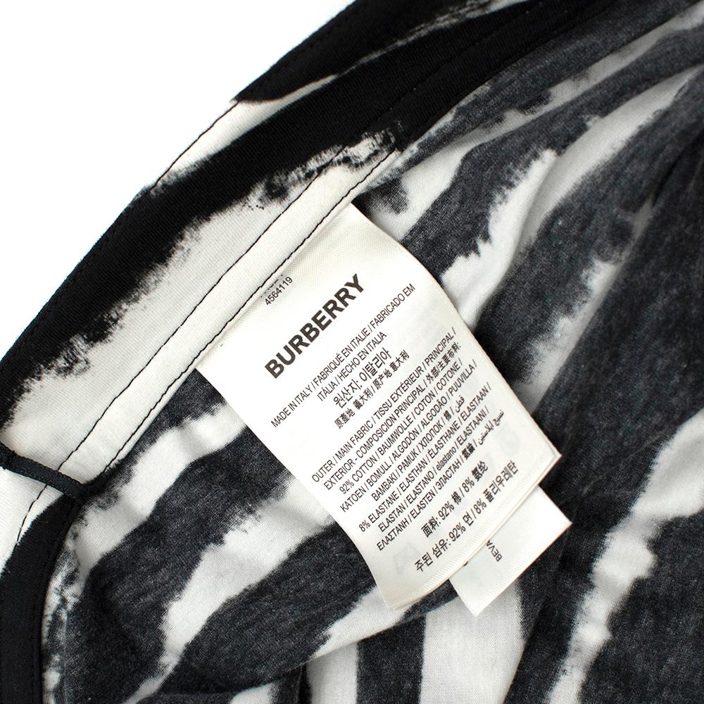 Burberry Ruched zebra-print stretch-cotton mini skirt - Size US 00 In New Condition For Sale In London, GB