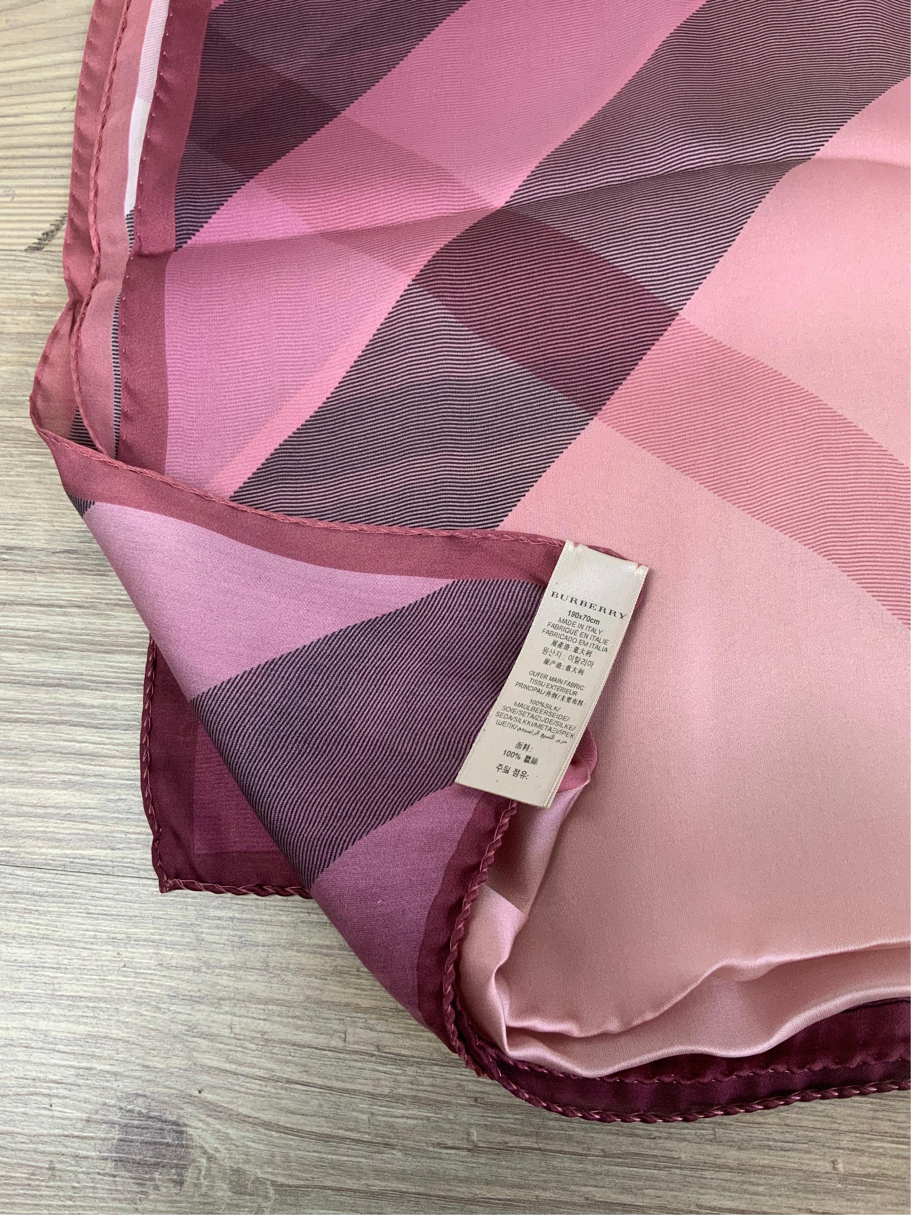 Brown Burberry silk pink Foulard