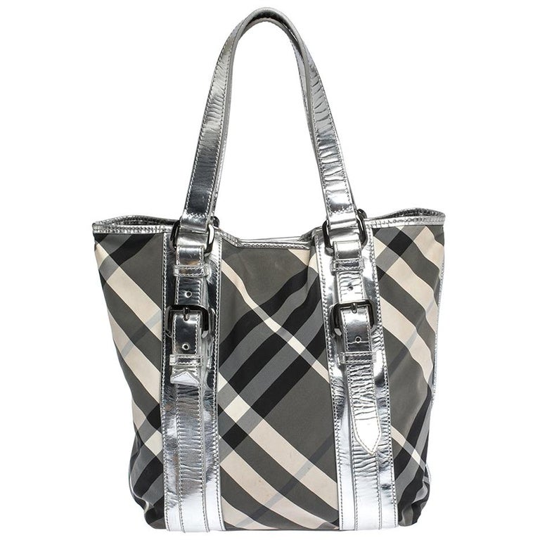 Burberry Silver/Beat Check Nylon and Patent Leather Victoria Tote For Sale  at 1stDibs | burberry tote, burberry victoria beat check tote, burberry  silver bag
