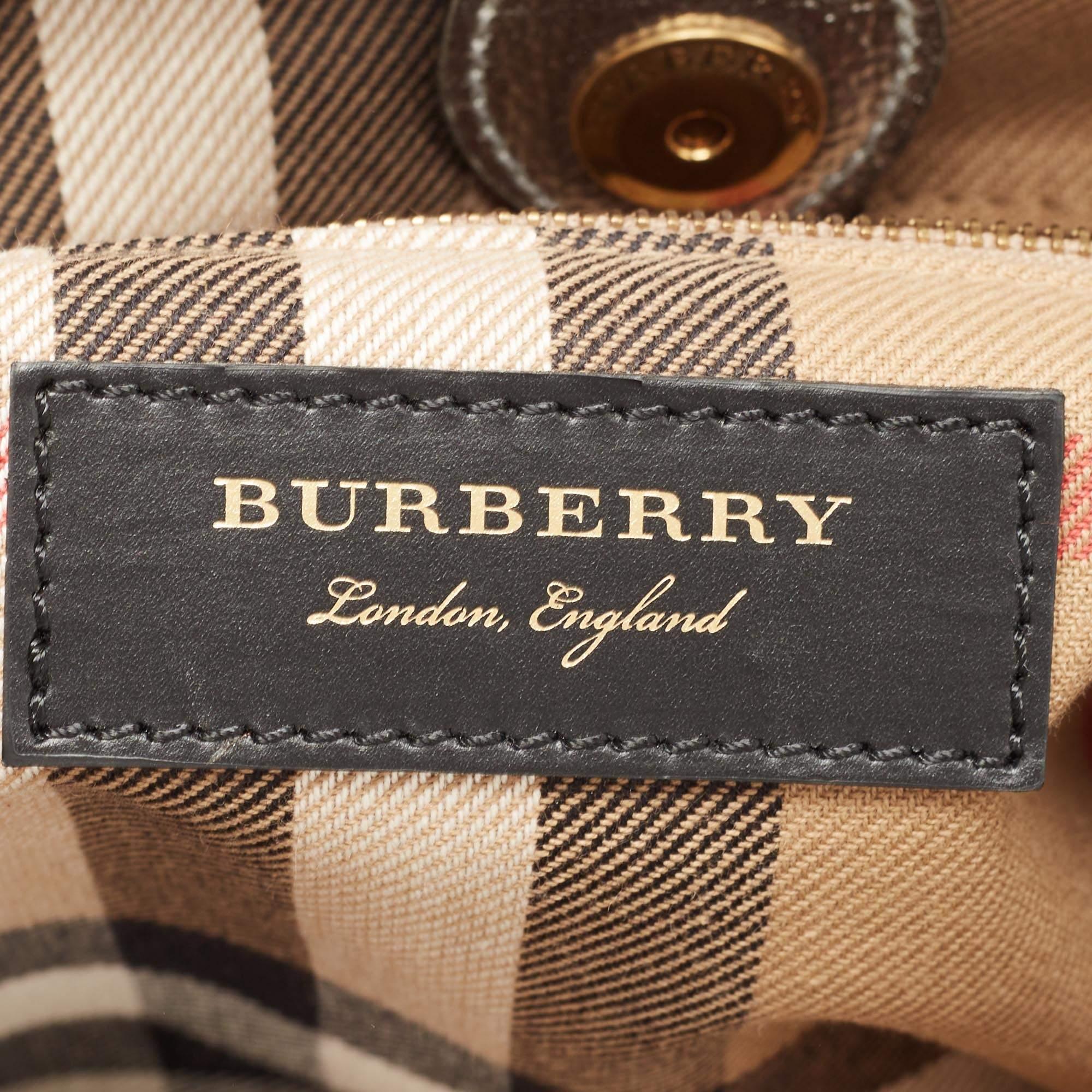 Burberry - Brogues en cuir argenté - Fourre-tout à franges Banner 10
