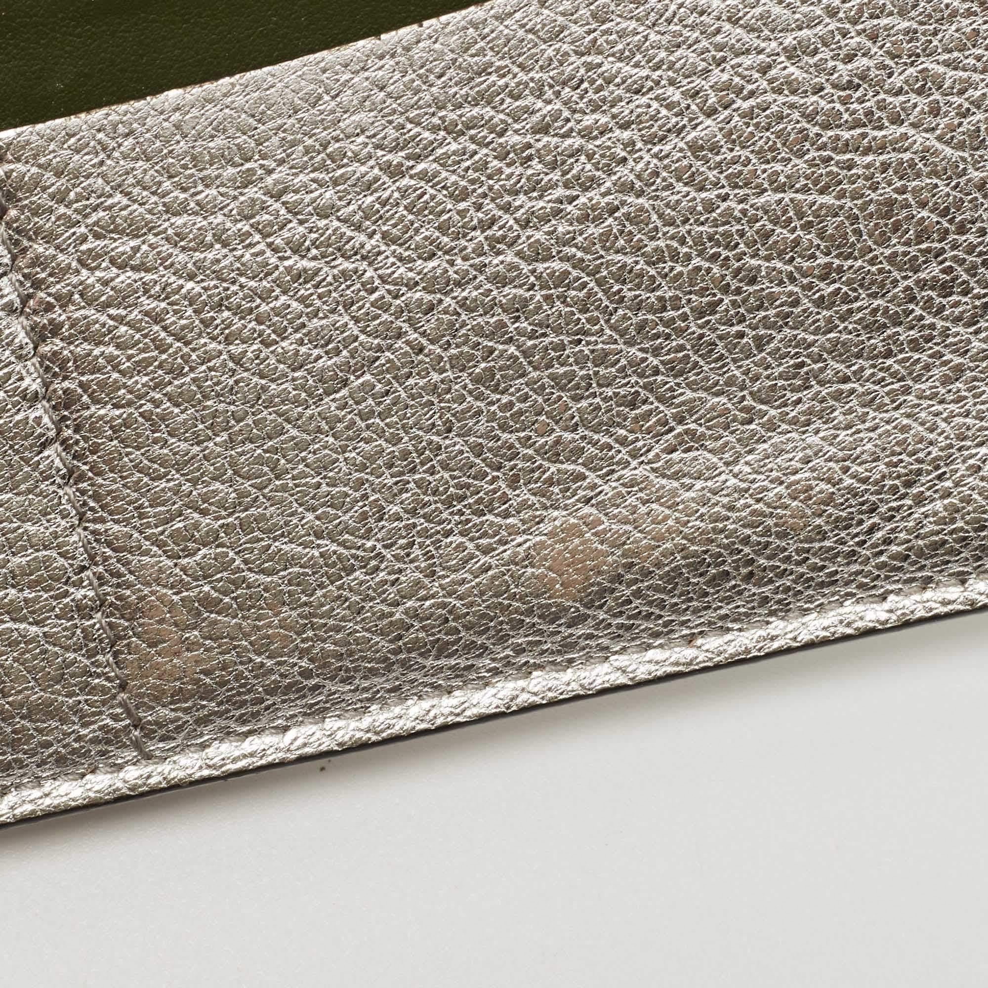 Burberry Silver Leather Continental Wallet For Sale 4