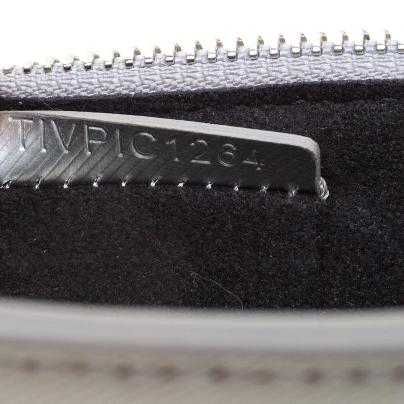Women's Burberry Silver Patent Leather Lock Trench Clutch For Sale