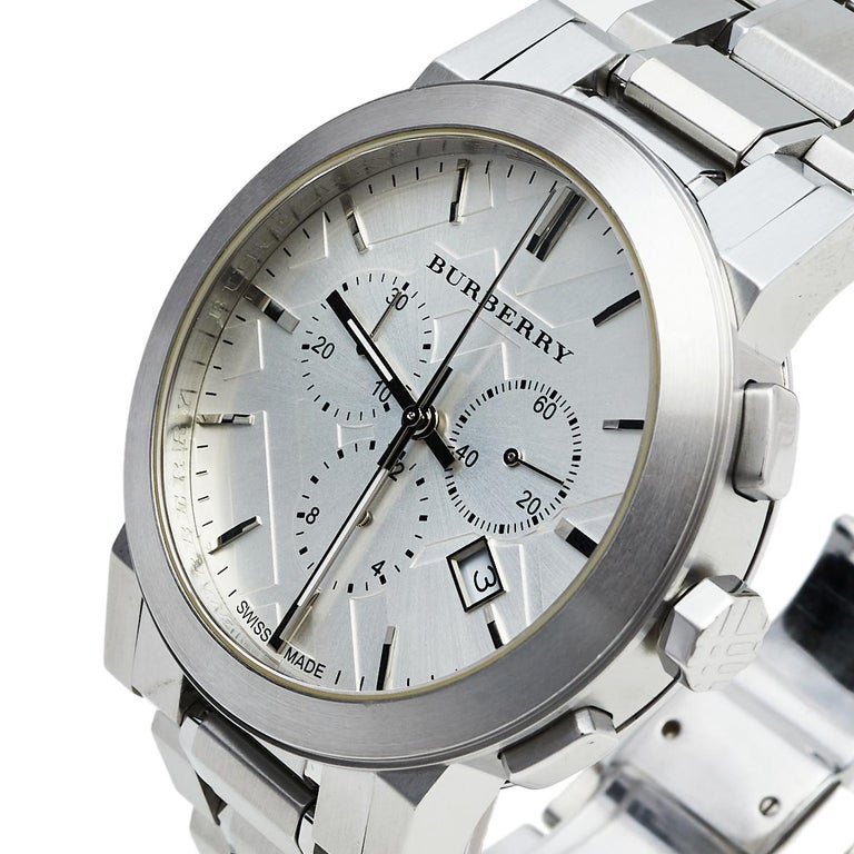 Burberry Silver Stainless Steel Classic Chrono BU9350 Men's Wristwatch 42  mm at 1stDibs
