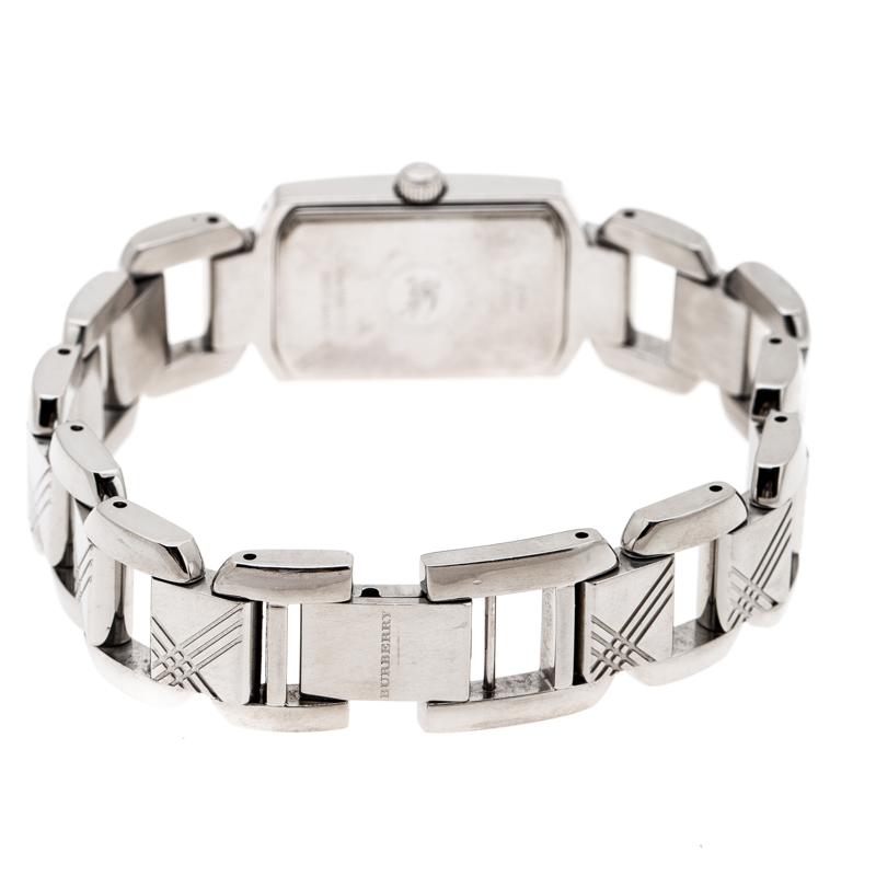 Burberry Silver Stainless Steel Heritage BU4211 Women's Wristwatch 18 mm In Good Condition In Dubai, Al Qouz 2