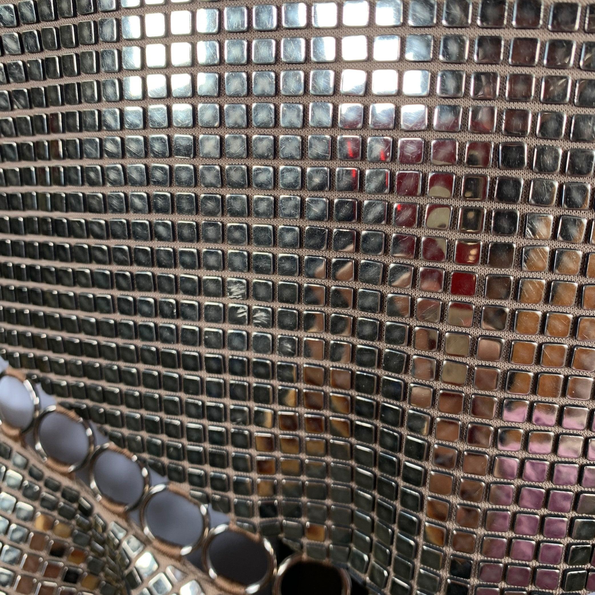BURBERRY Size 0 Gold Beige Viscose Blend Disco Embellishment Mermaid Skirt In Good Condition For Sale In San Francisco, CA