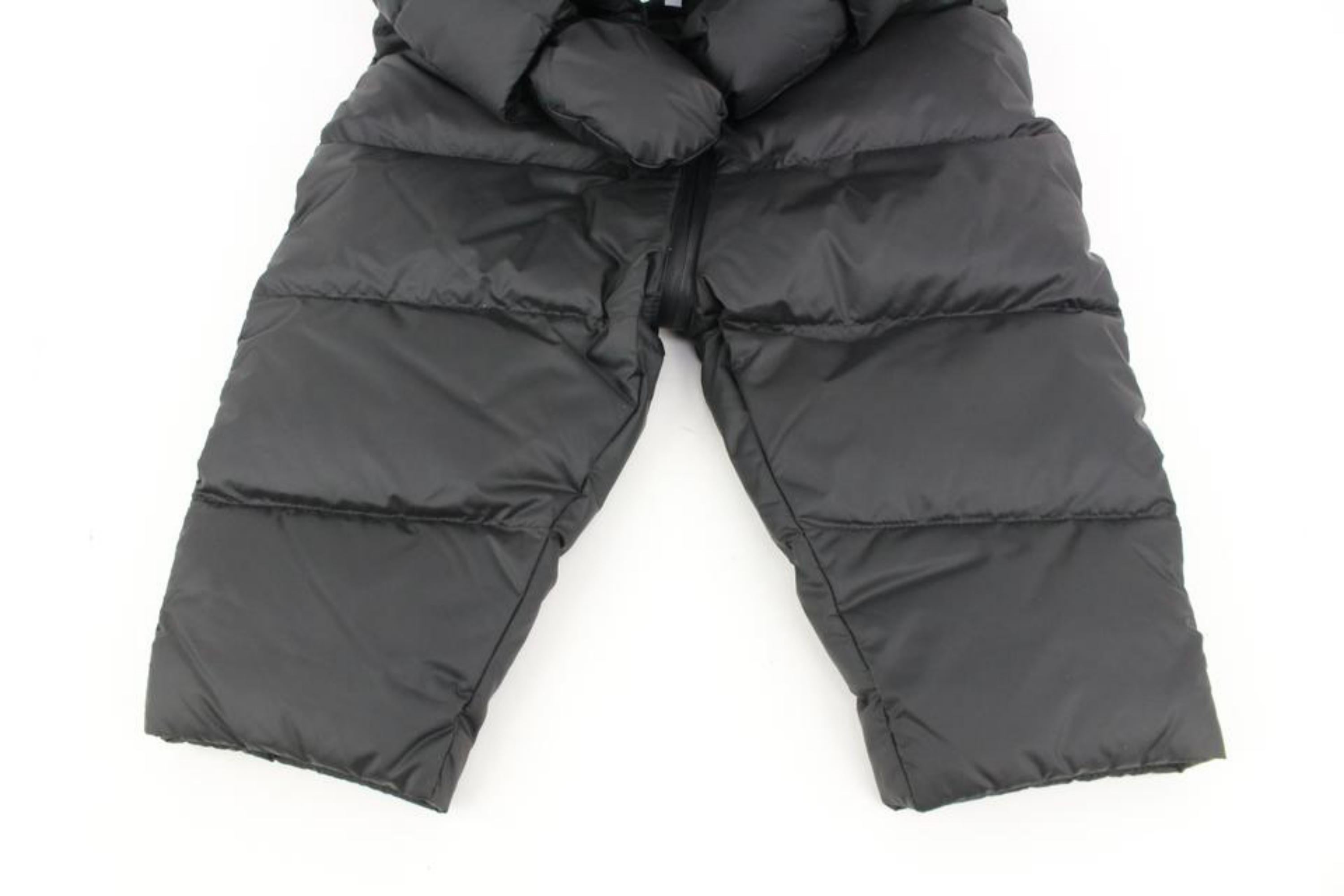 Burberry Size 18M 18 Months Black Logo Puffer Suit Snow Suit 120B34 For Sale 4