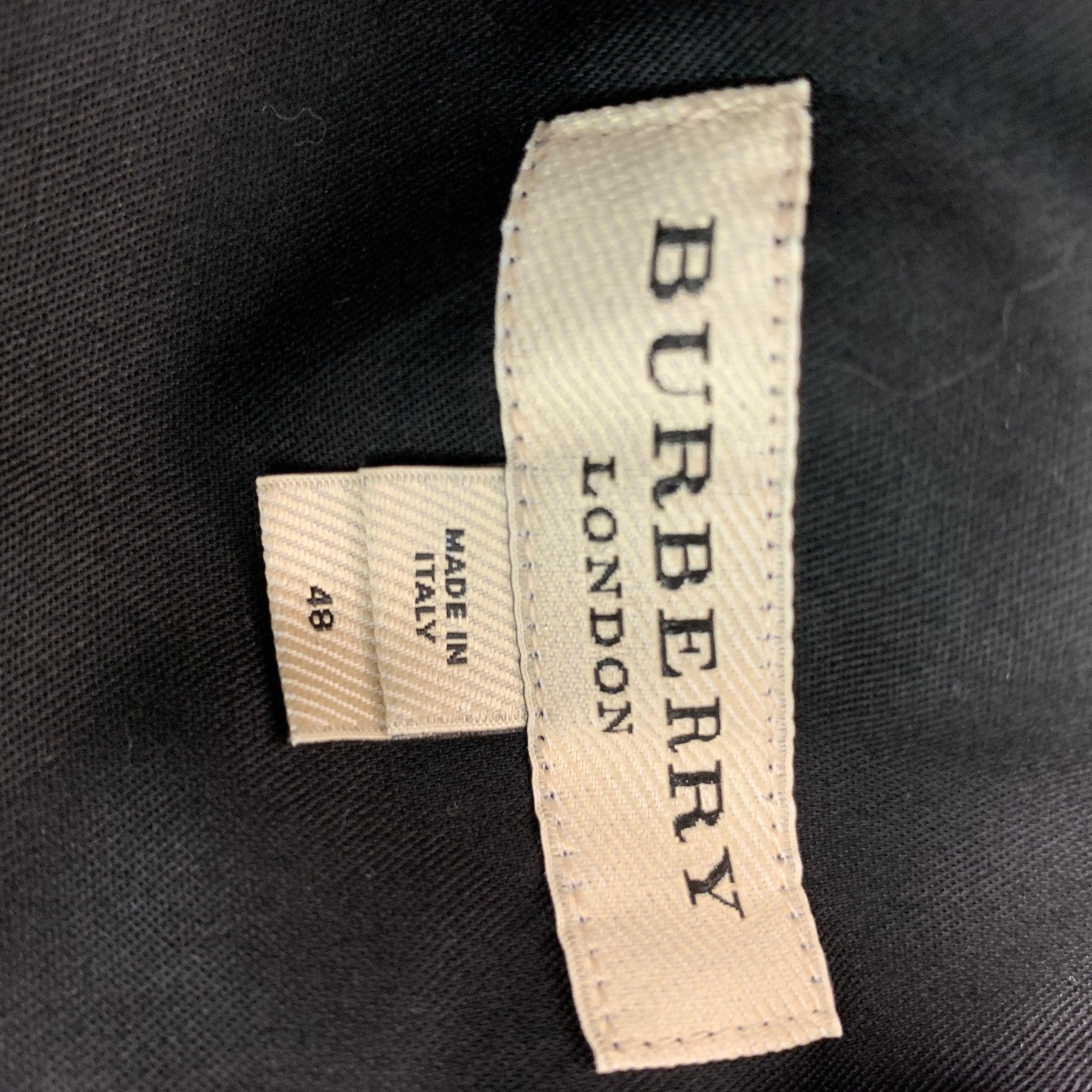 BURBERRY Size 32 Black Virgin Wool Flat Front Dress Pants For Sale 1
