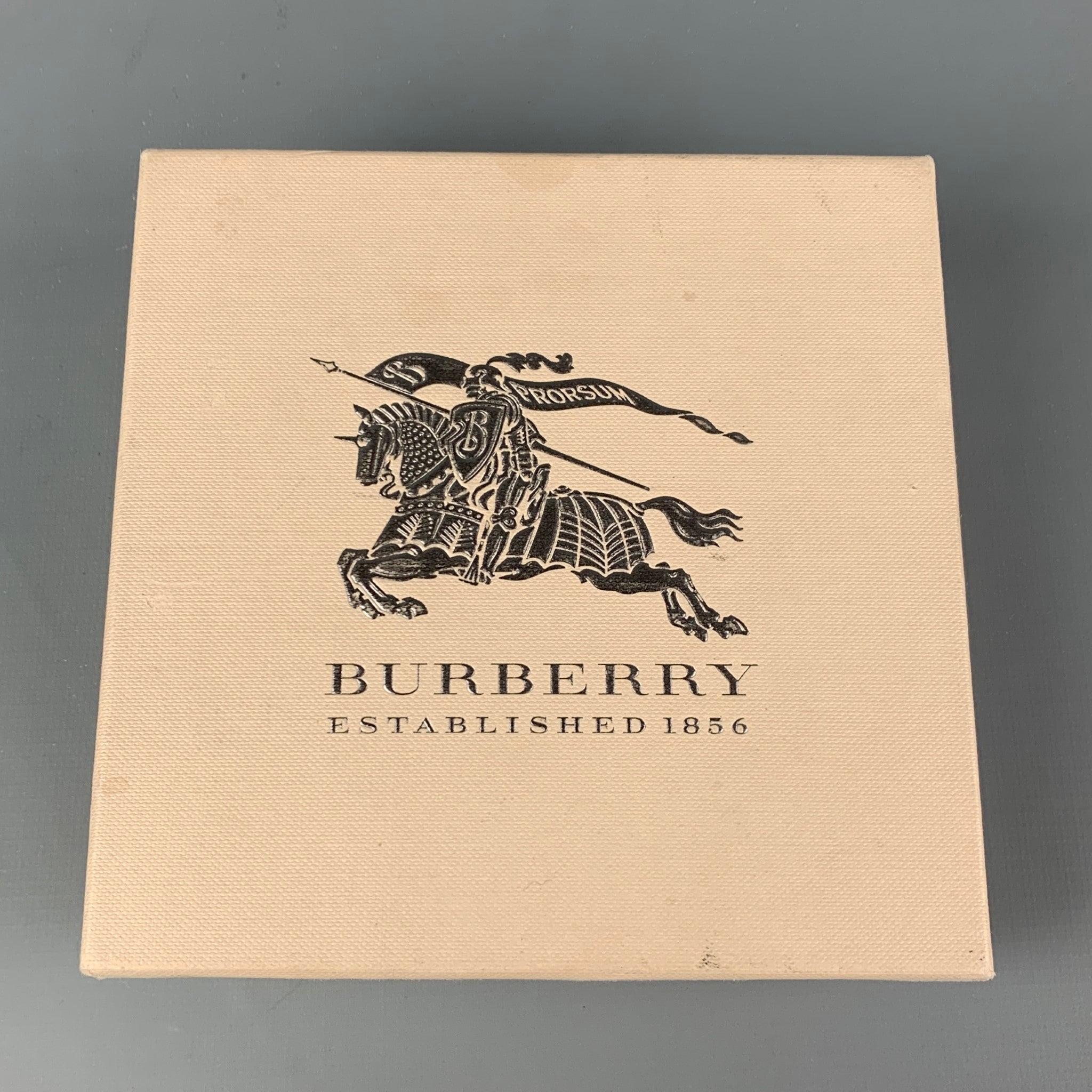 BURBERRY Size 35 Black Leather Belt For Sale 1