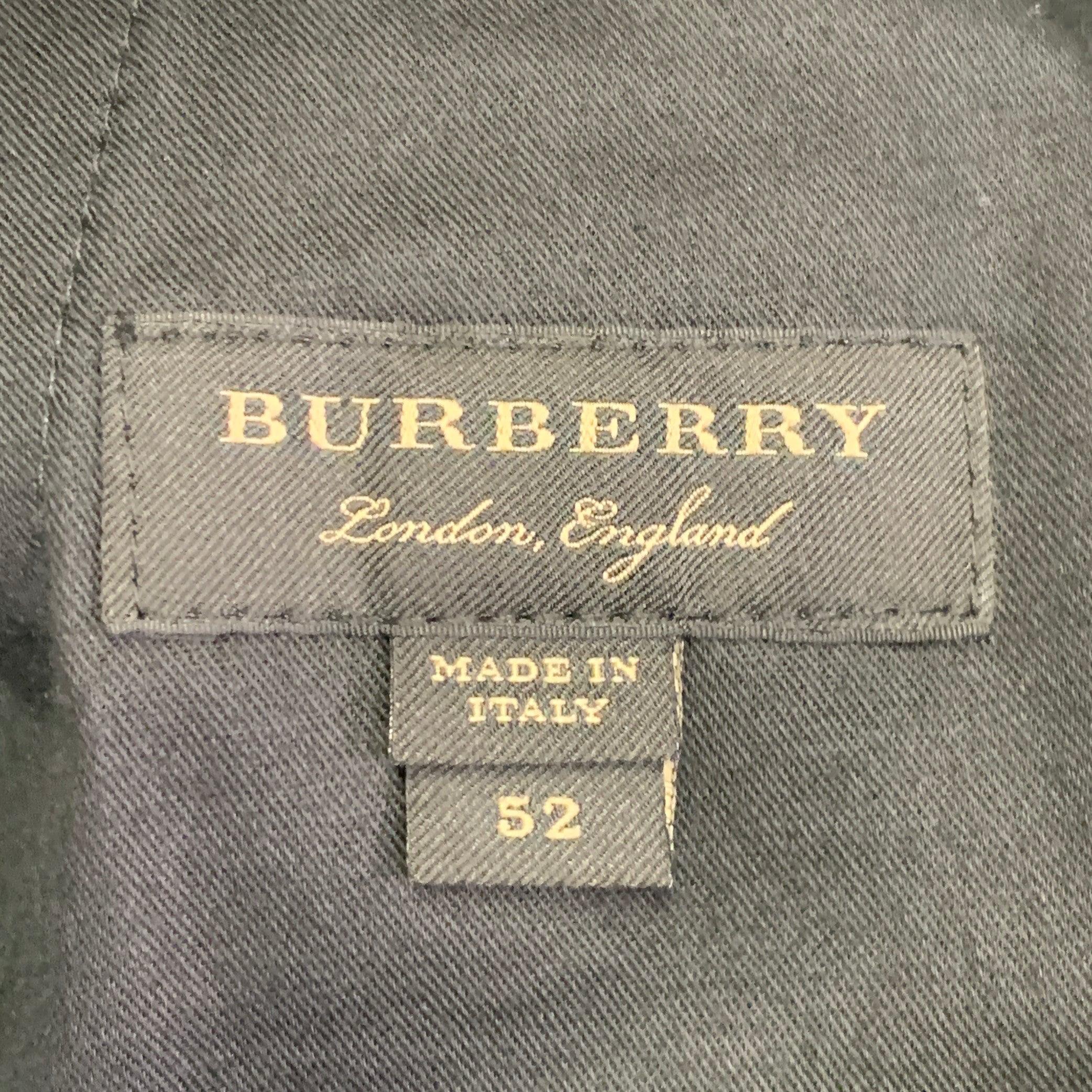 BURBERRY Größe 36 Schwarz Weiß Kariert Wolle Mohair Side Tabs Tapered Dress Pants im Angebot 1