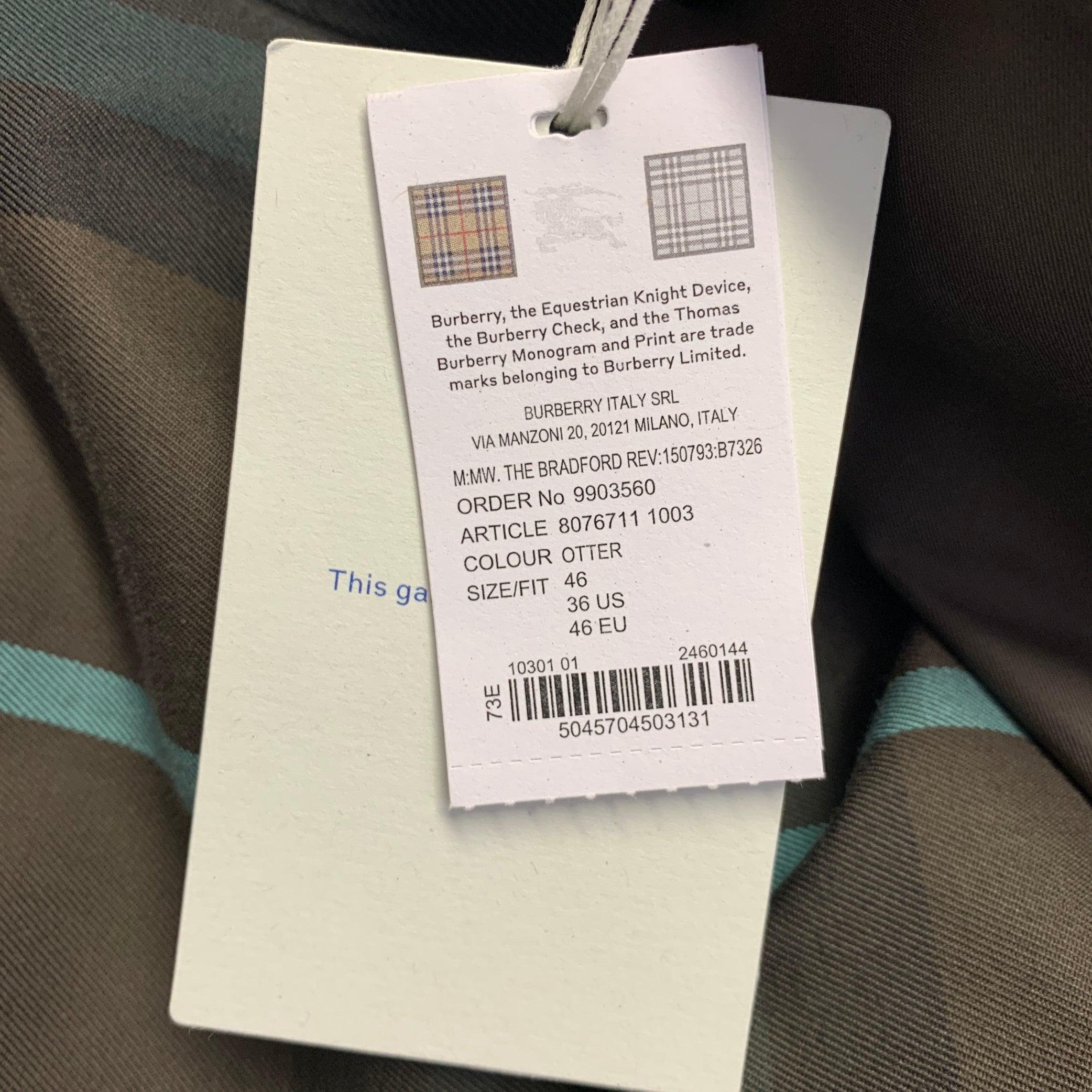 BURBERRY taglia 36 Greene & Greene Greene reversibile in cotone con cintura in vendita 1