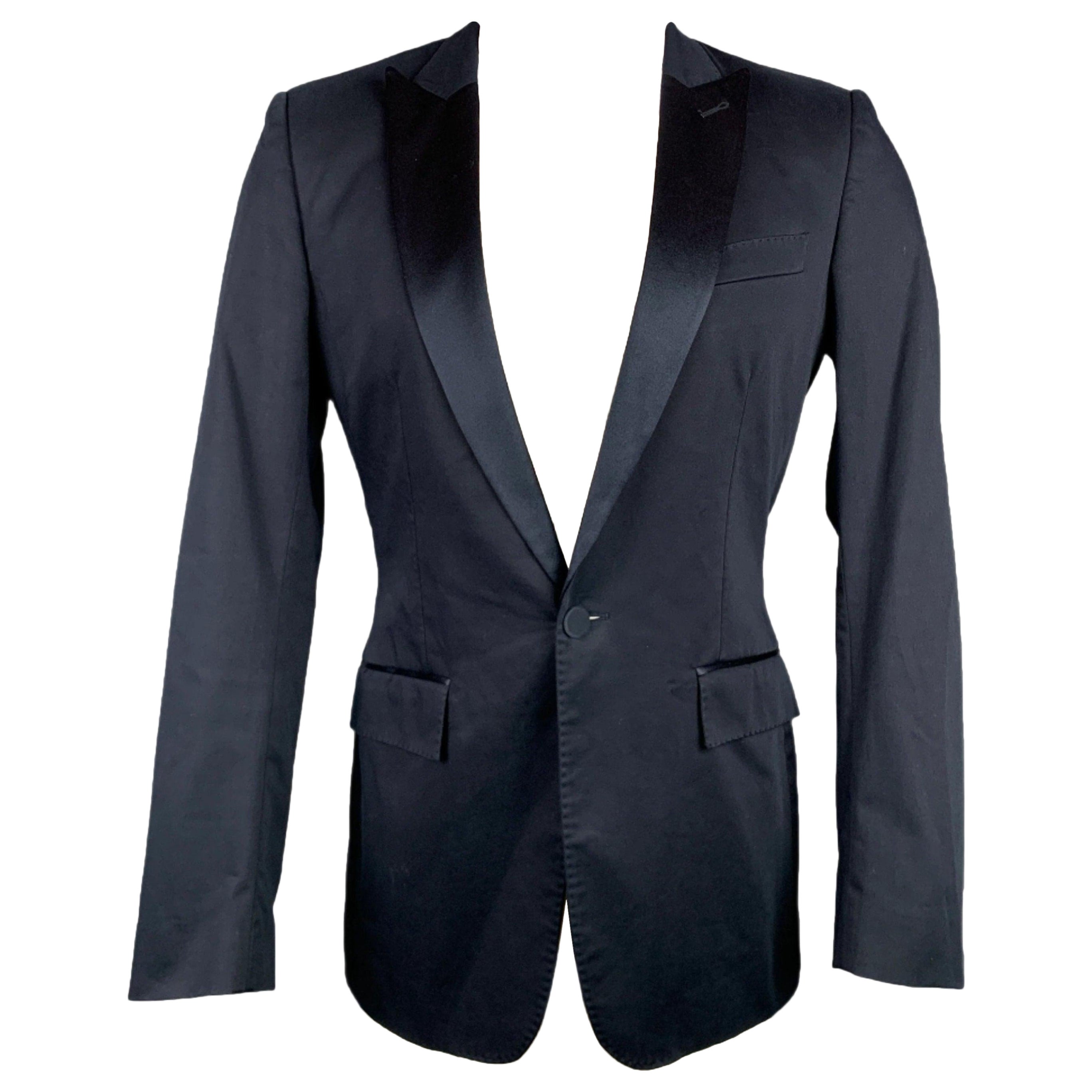 BURBERRY Talla 36 Esmoquin sport azul marino con solapa de pico en mezcla de algodón