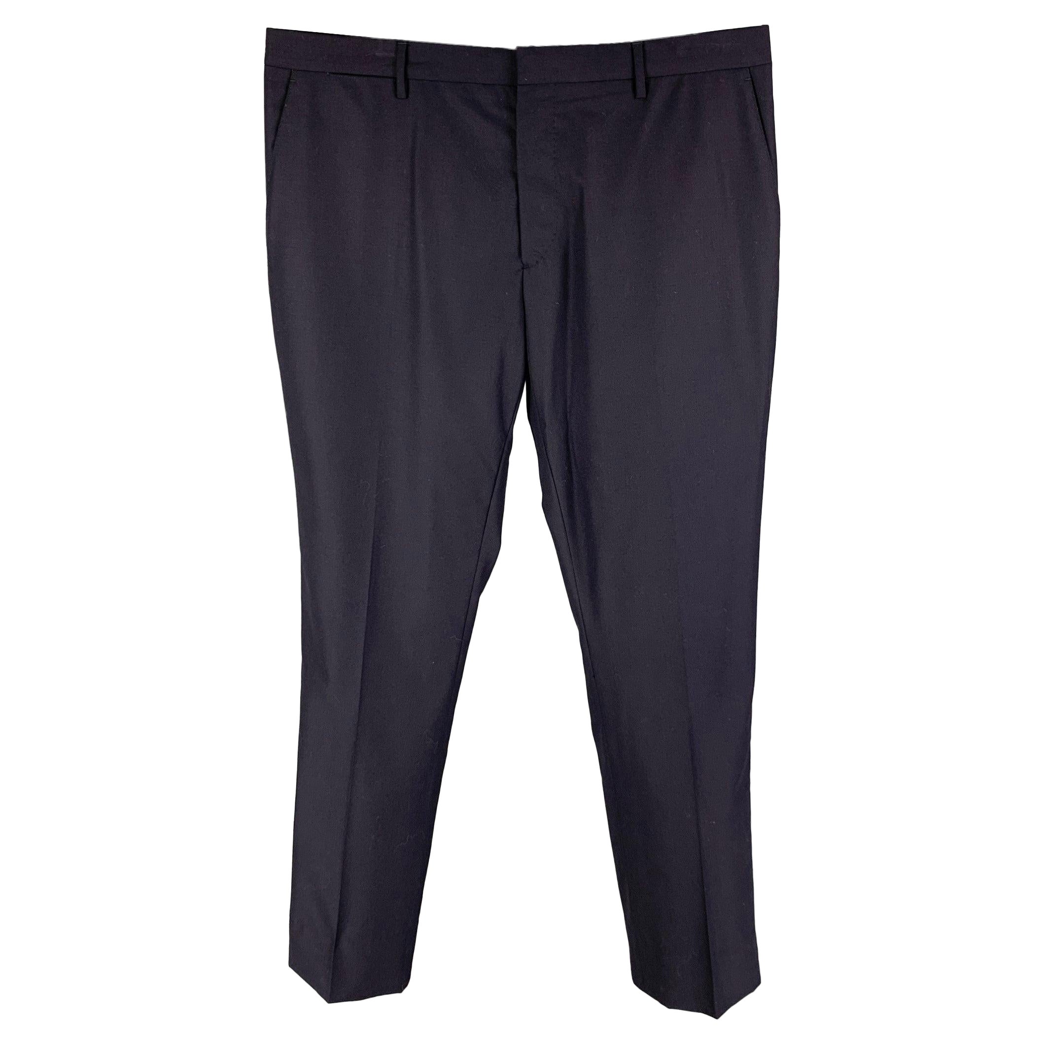 BURBERRY Talla 38 Pantalones de vestir con frente plano de lana azul marino