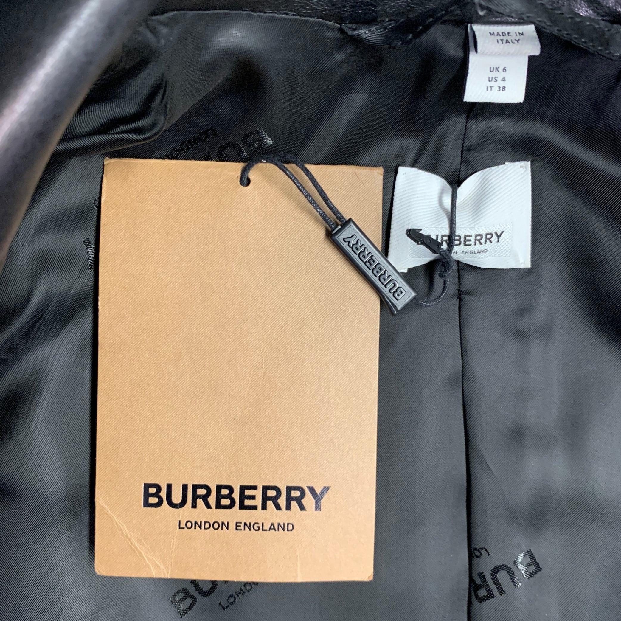 Donna Burberry Taglia 4 Giacca Biker in pelle nera con cintura e code in vendita