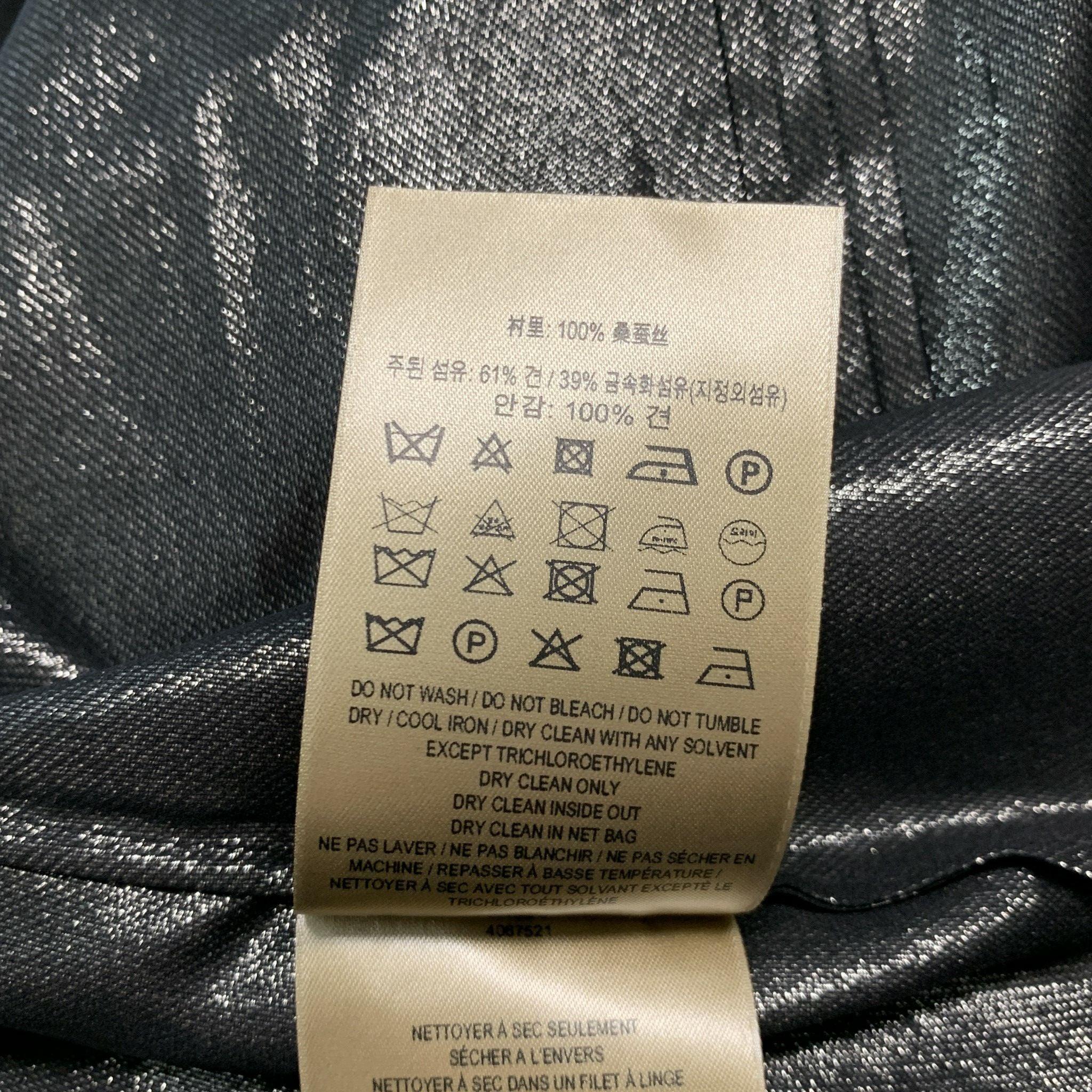 BURBERRY Camisa abotonada de seda dorada metalizada talla 4 en venta 2