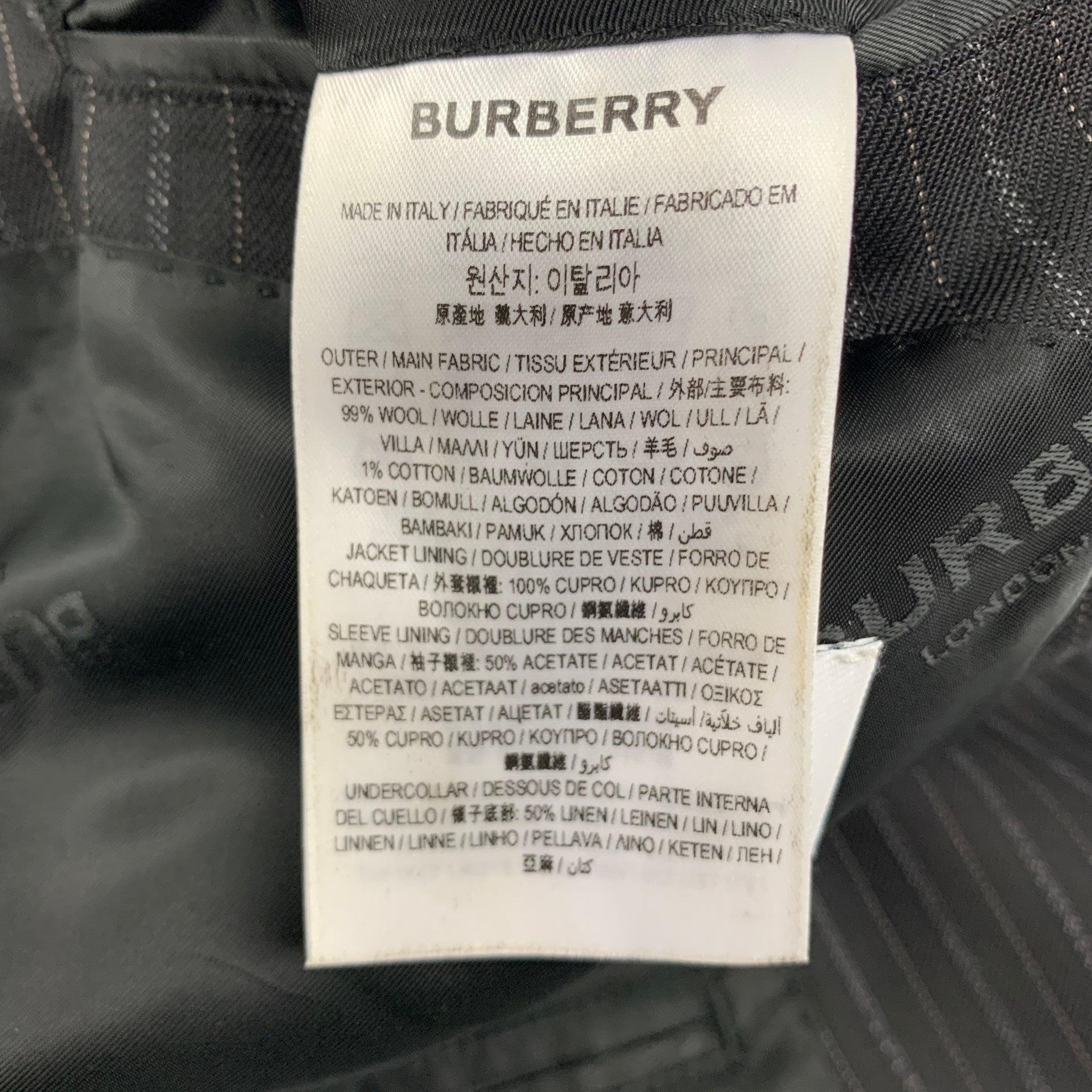 BURBERRY, manteau de sport à rayures noires et grises, en laine et coton, à revers clouté, taille 40 en vente 2