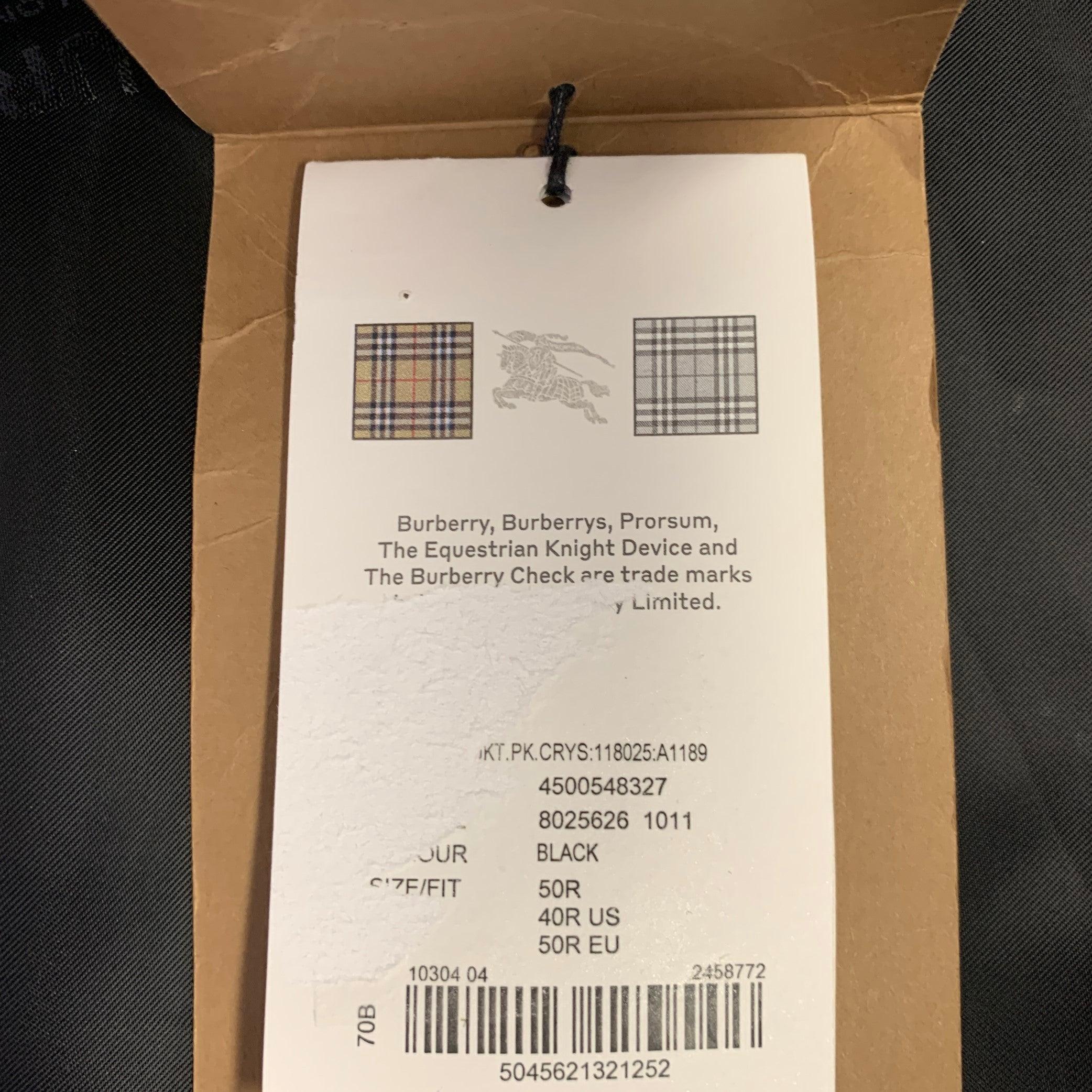 Burberry Taille 40 Manteau de sport en laine mohair cloutée à revers pointe noir en vente 4