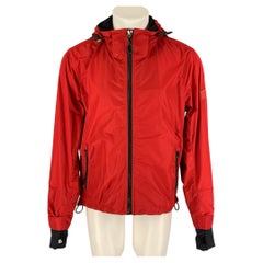 BURBERRY Größe 40 Rot-Schwarze Polyester-Jacke mit Kapuze