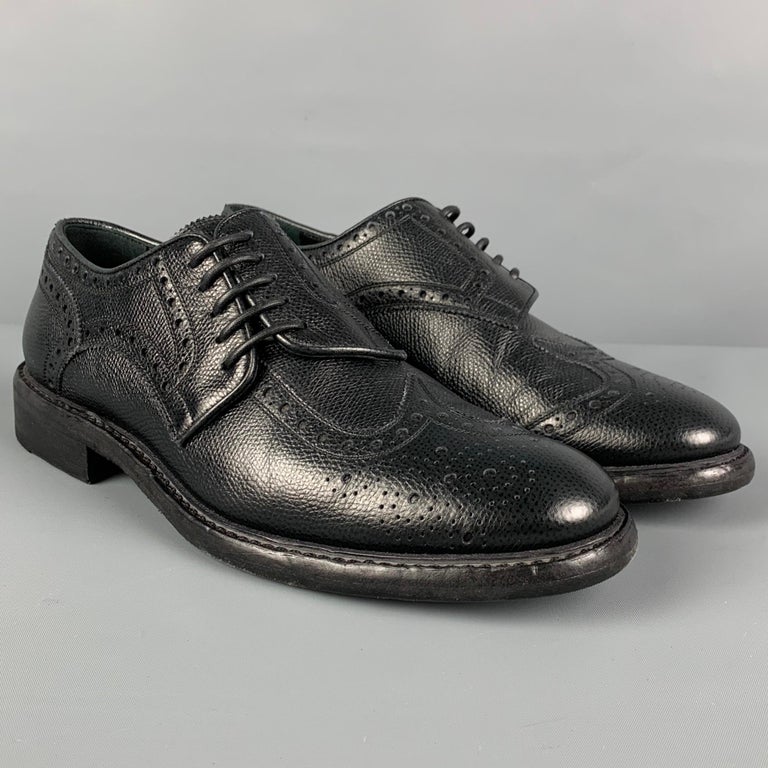 fløjl Medicin Advarsel BURBERRY Size 7 Black Perforated Leather Rayford Wingtip Lace Up Shoes For  Sale at 1stDibs | burberry dress shoes