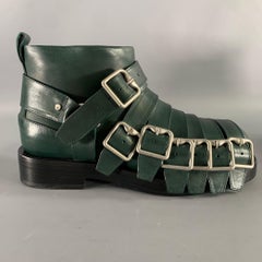 BURBERRY Size 8.5 Green Leather Pull On Boots