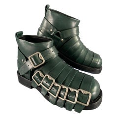 BURBERRY Size 8.5 Green Leather Pull On Boots