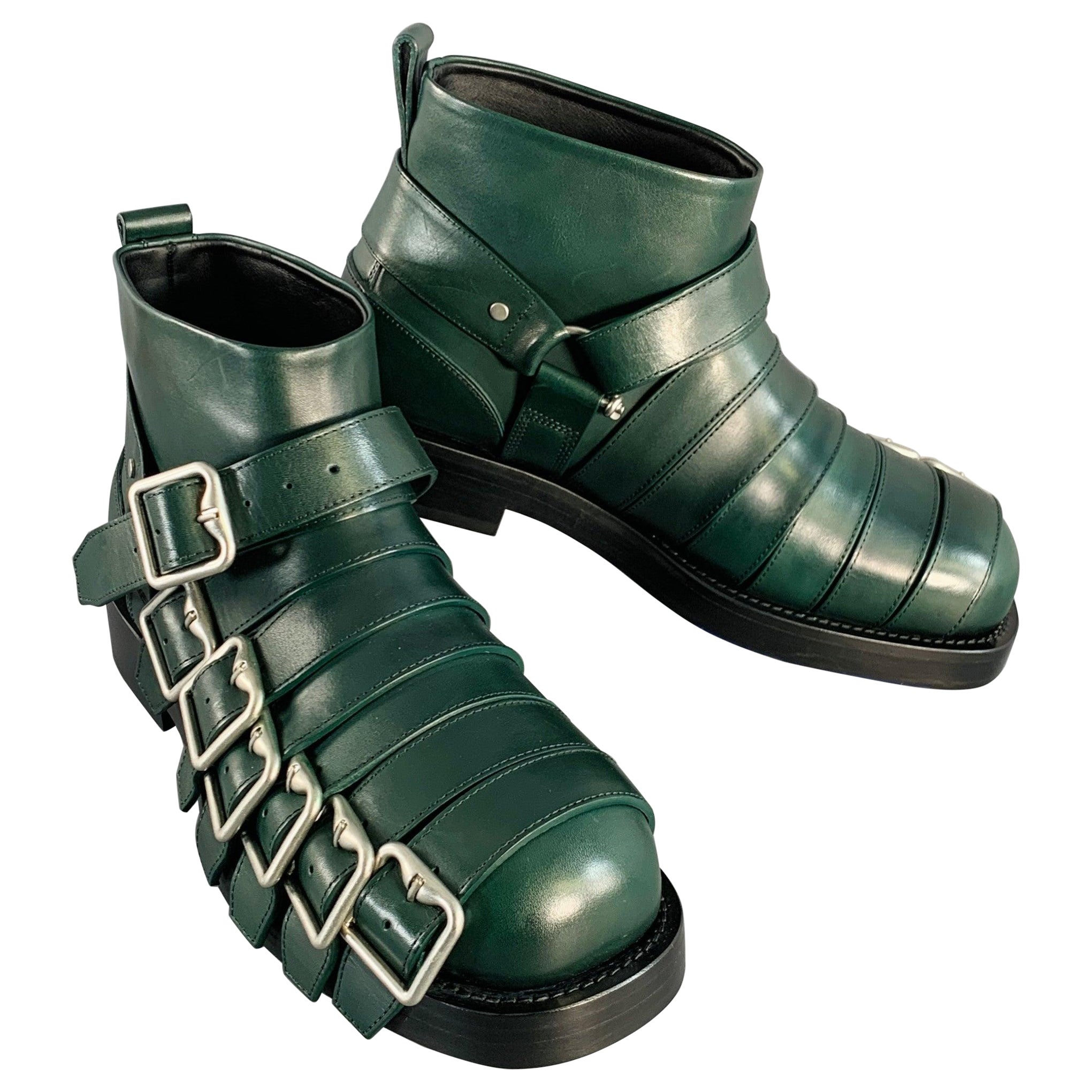 BURBERRY Size 9.5 Forest Green Leather Pull On Belted Boots For Sale