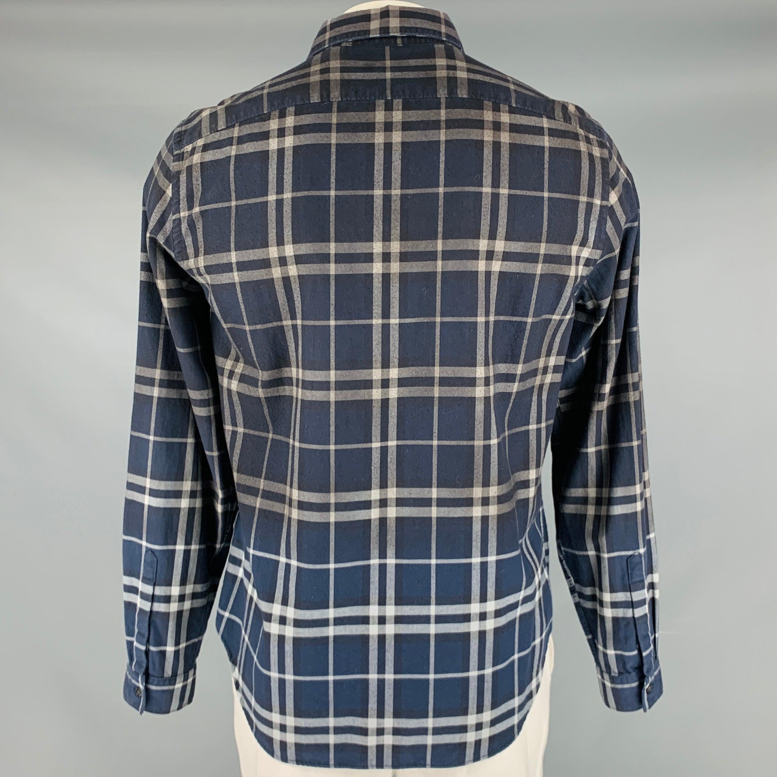 BURBERRY Size L Navy Grey Plaid Cotton Button Up Long Sleeve Shirt In Good Condition For Sale In San Francisco, CA