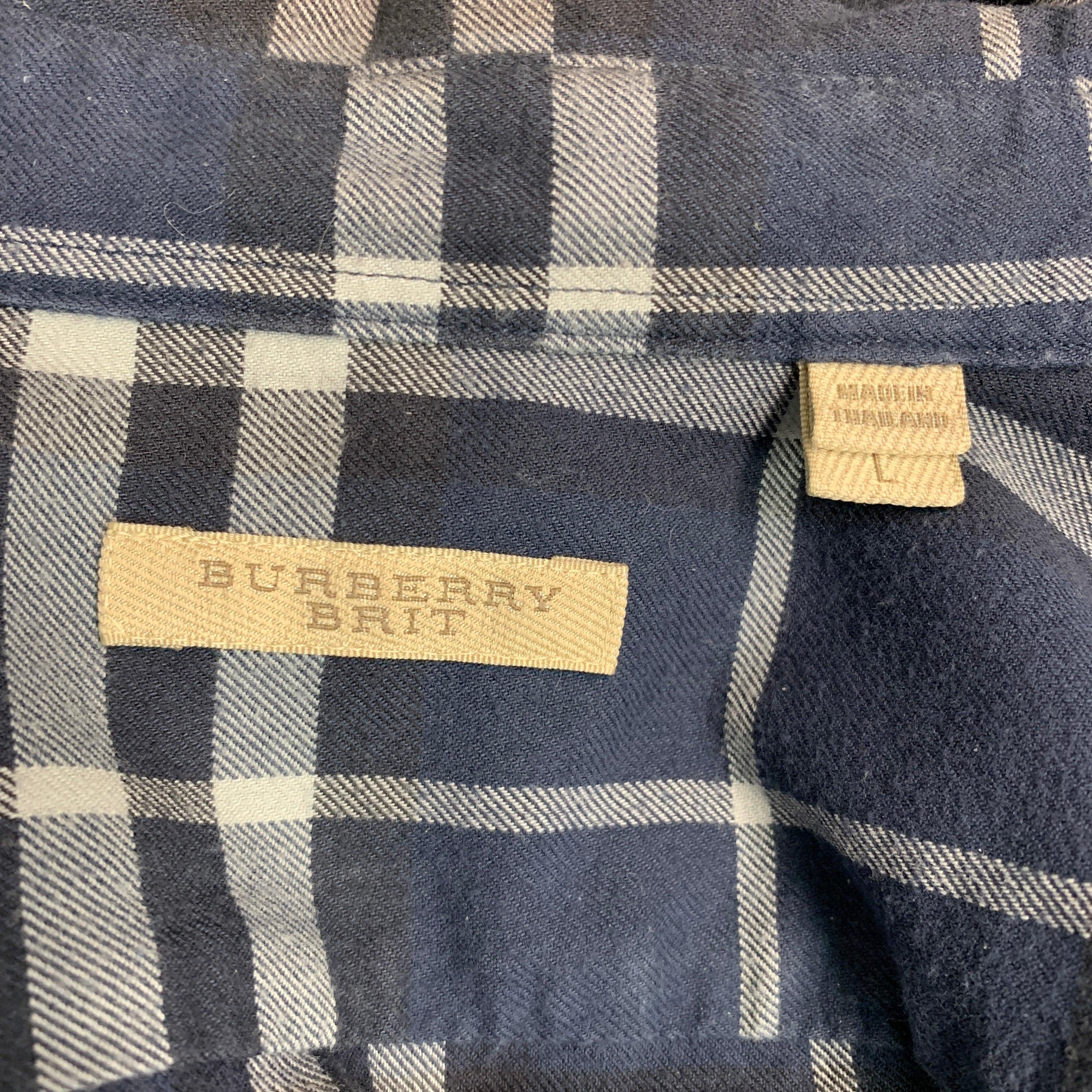 BURBERRY Size L Navy Grey Plaid Cotton Button Up Long Sleeve Shirt For Sale 2