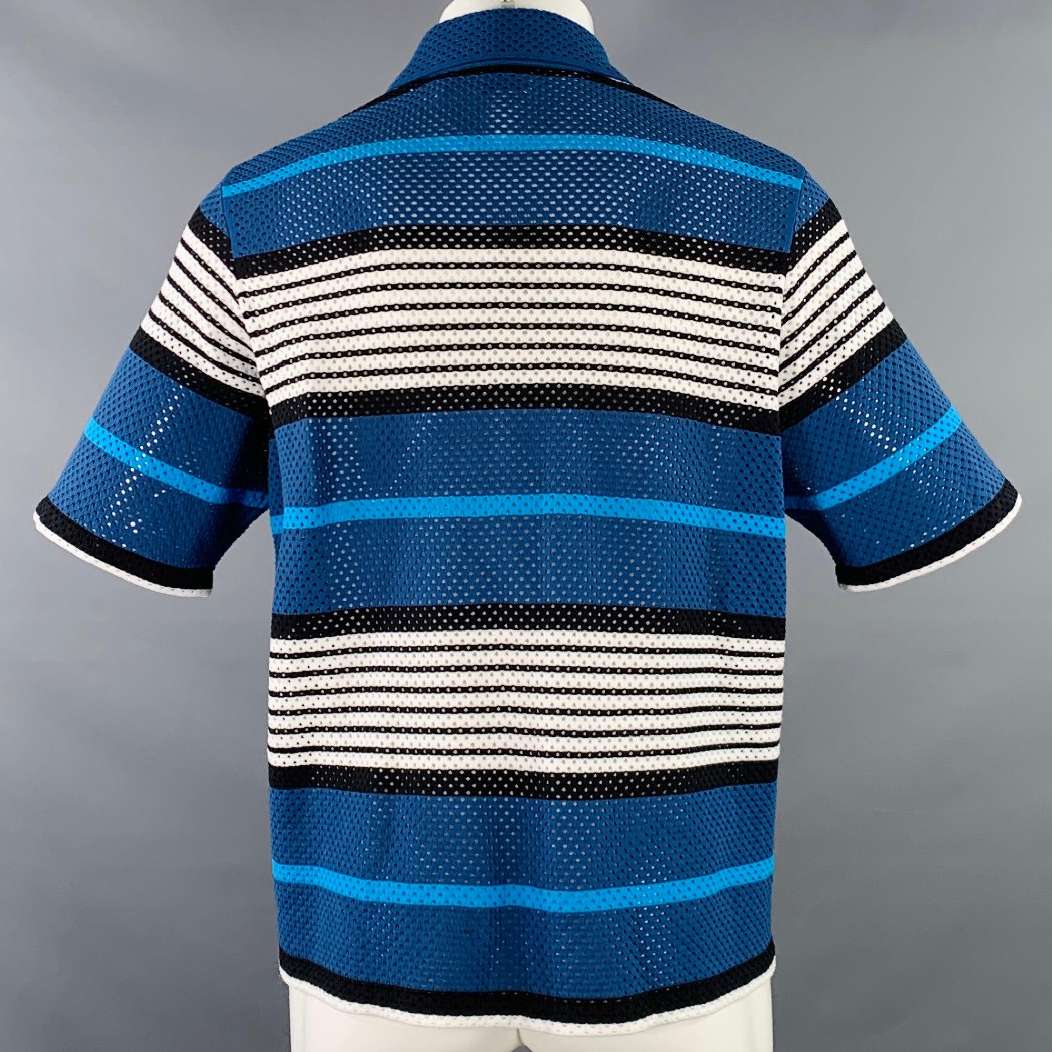 Bleu Burberry Size S Blue Black White Stripe Stretch Polyamide Mesh Camp Short Sleeve Shirt en vente