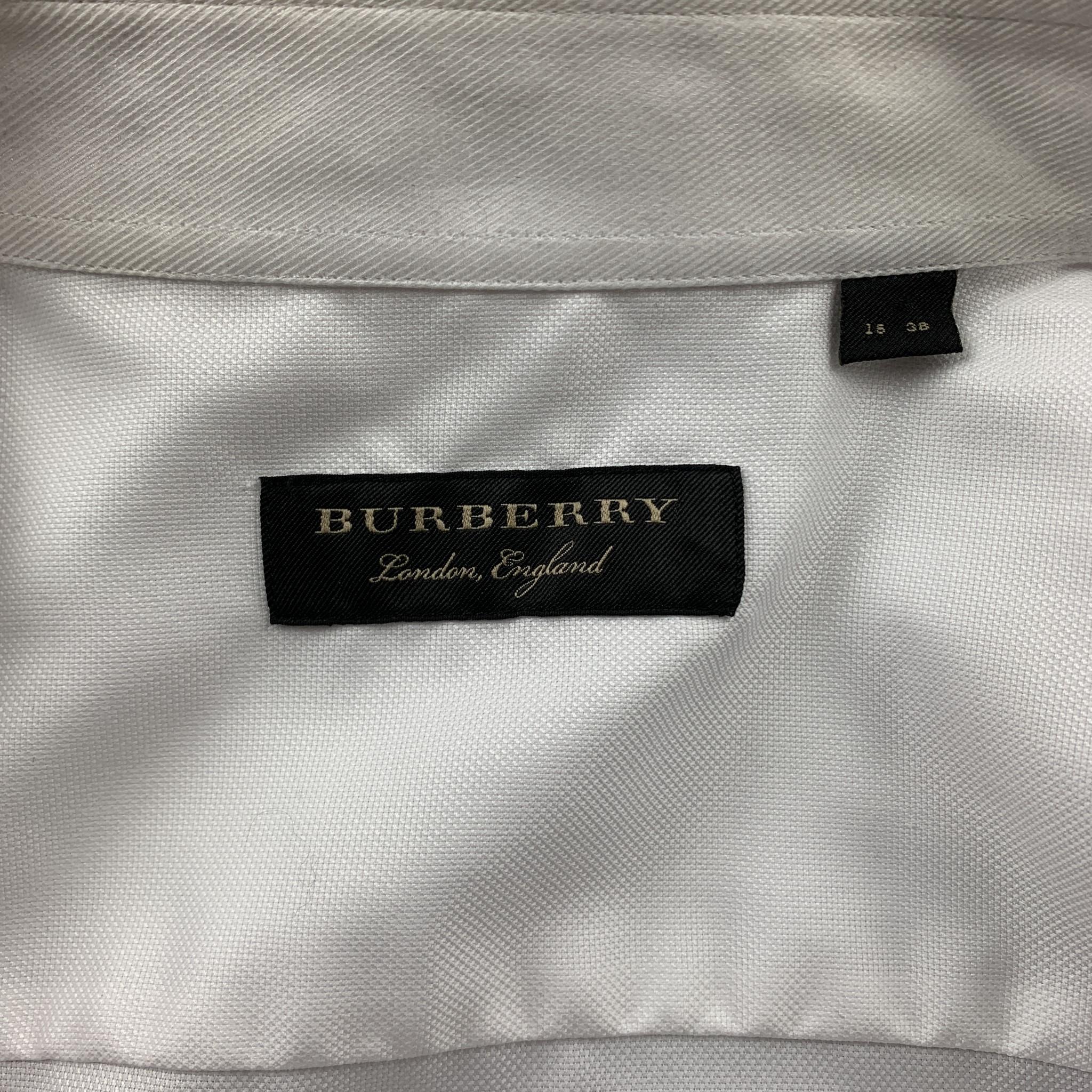 BURBERRY Size S White Pleated Cotton French Cuff Long Sleeve Shirt In Good Condition In San Francisco, CA
