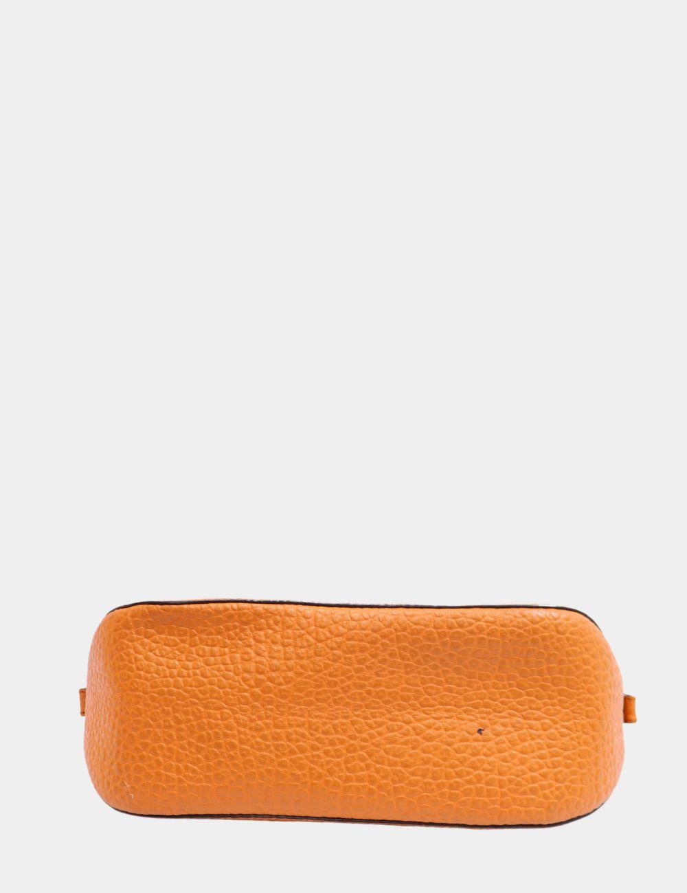 Burberry Small Orchard Bowling Bag In Good Condition In Amman, JO