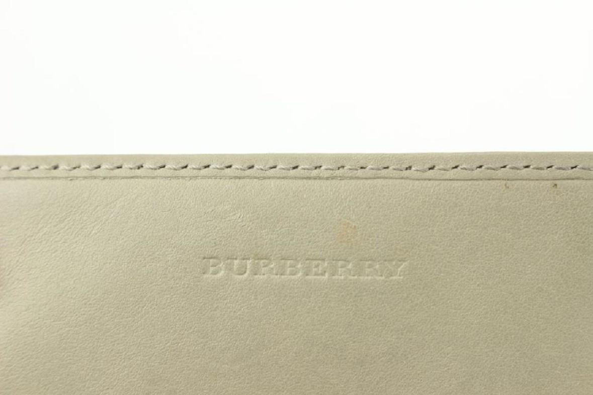 Burberry Smoke Nova Check Compact Wallet 71bur630 1