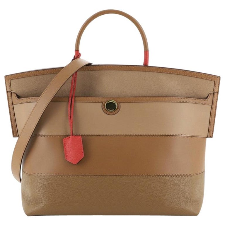 Burberry Large Leather Society Tote in Natural