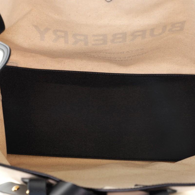 Burberry Soft Belt Bag Canvas mit Leder Medium 1