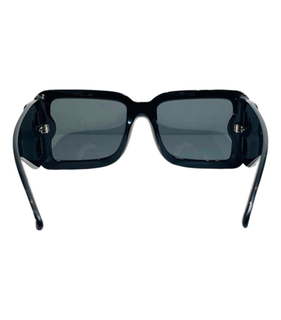 Burberry Square 'B' Sunglasses 1