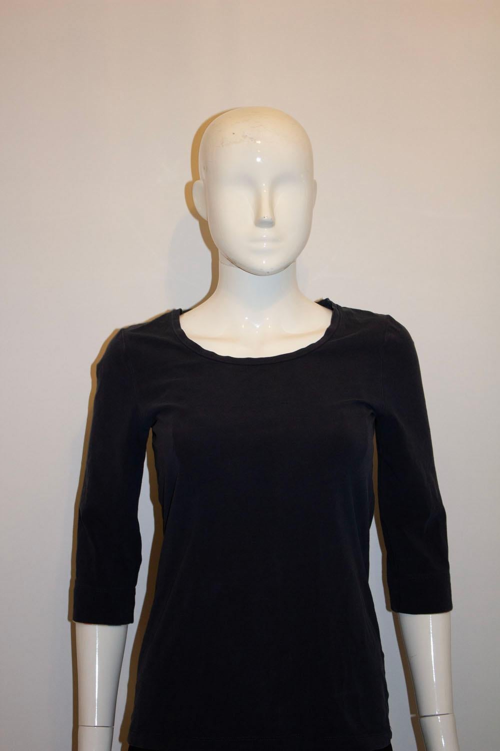 Burberry T Shirt with Decoration on Sleave In Good Condition For Sale In London, GB