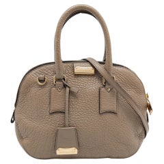 Burberry - Petit sac bowling en cuir grain taupe, modèle Orchard