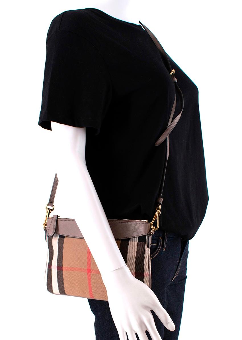 Burberry Taupe Leather & House Check Pouch In Excellent Condition For Sale In London, GB