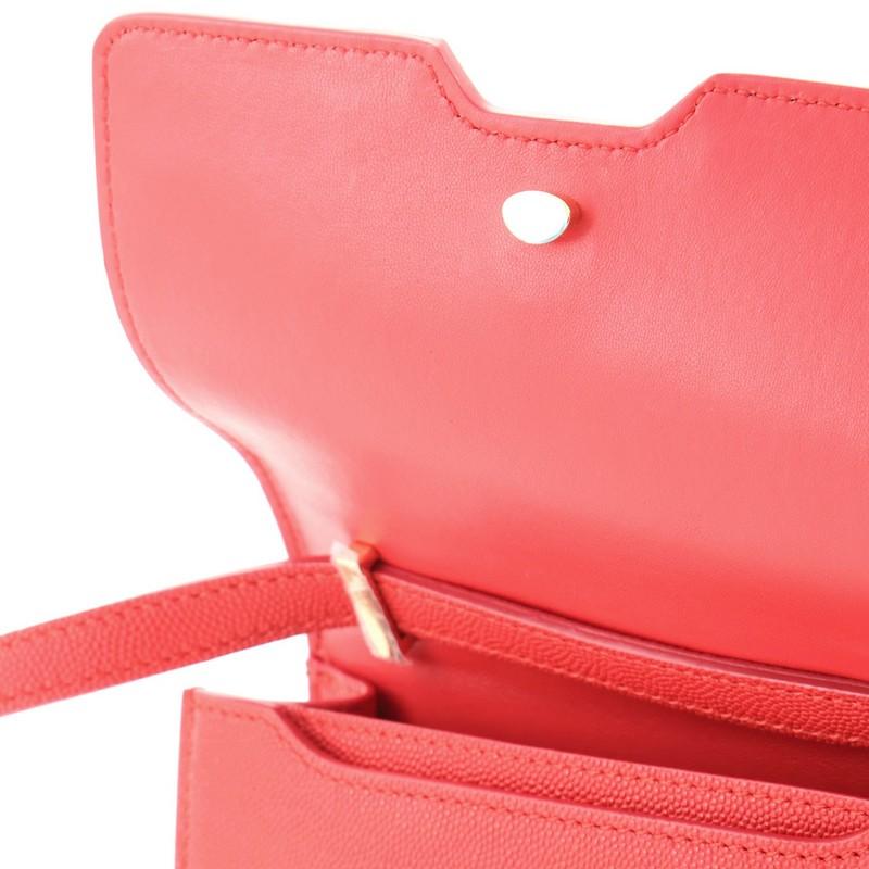 Burberry TB Klappentasche aus Leder Mini 2