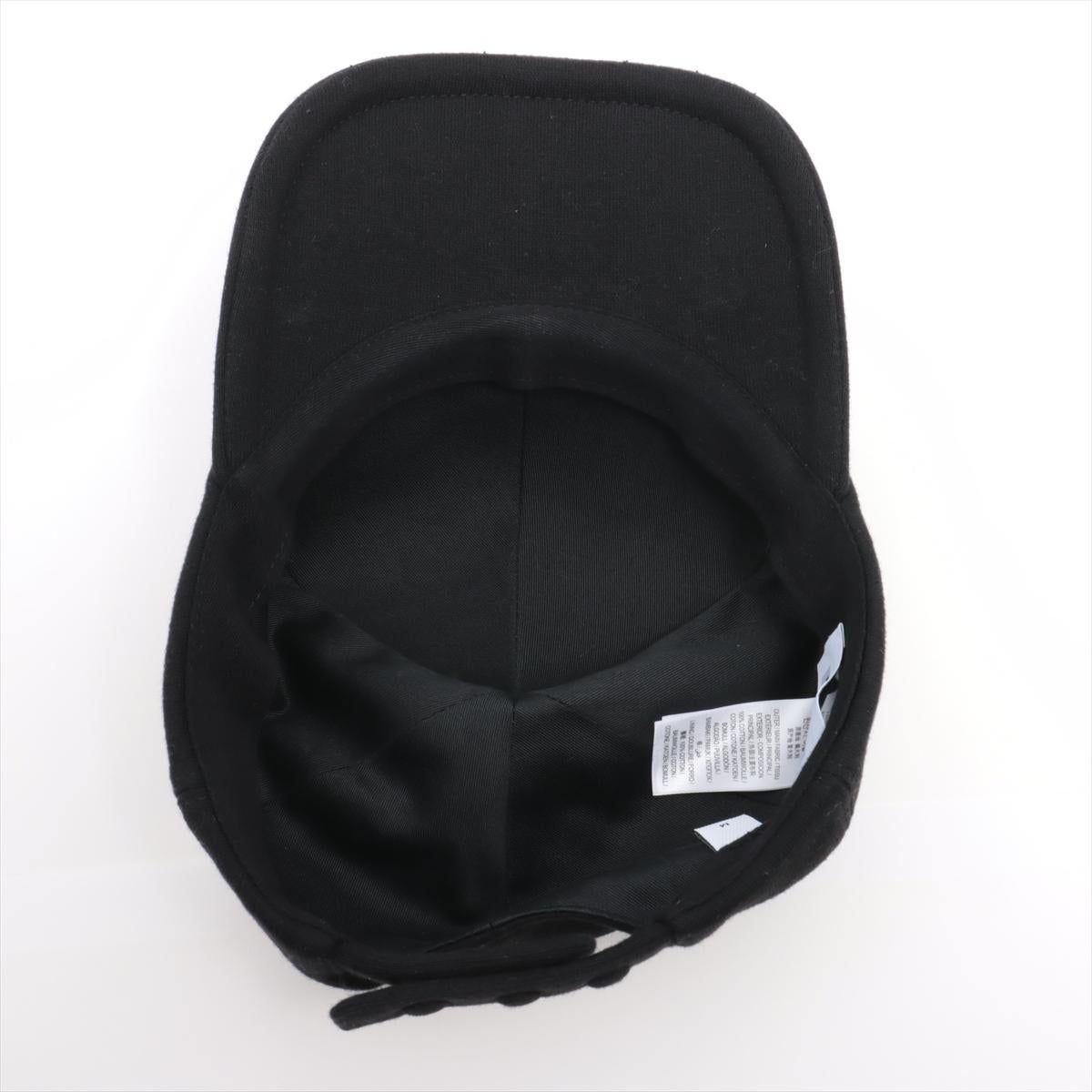 Burberry TB Logo Cap Black 1
