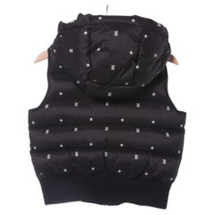Burberry TB Star Logo Daunenweste Schwarz