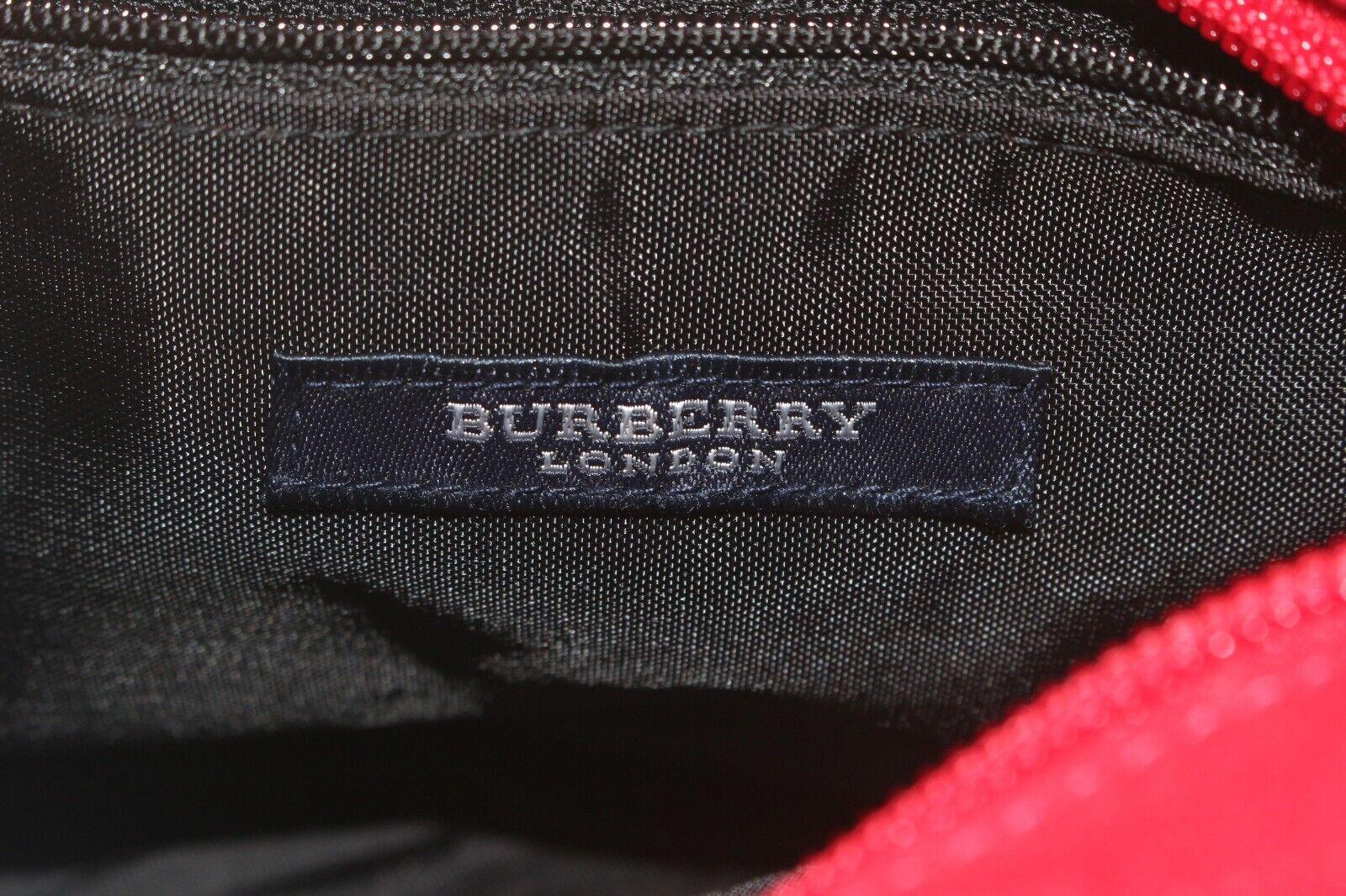 Burberry Tote and Pouch Set 8BUR1129K For Sale 2