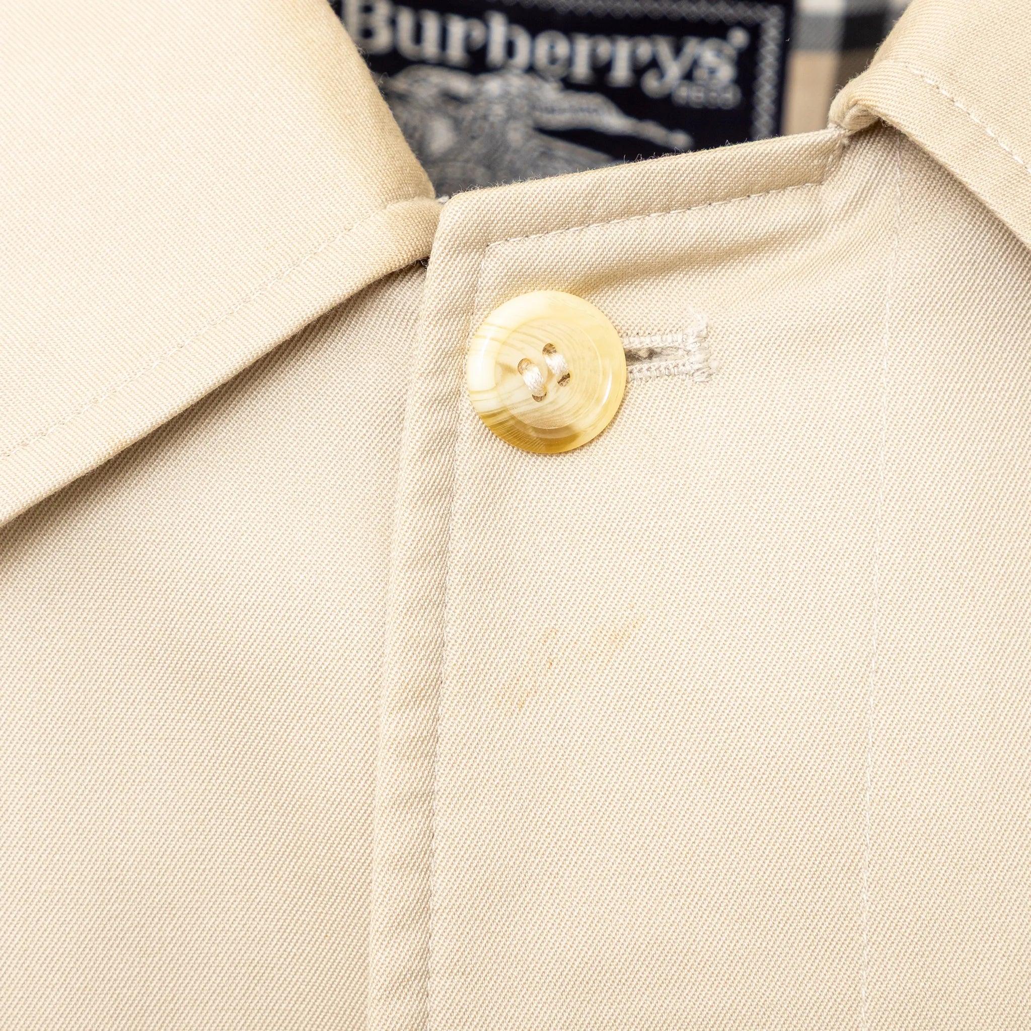 Burberry Trenchcoat - 10er-Jahre im Angebot 5
