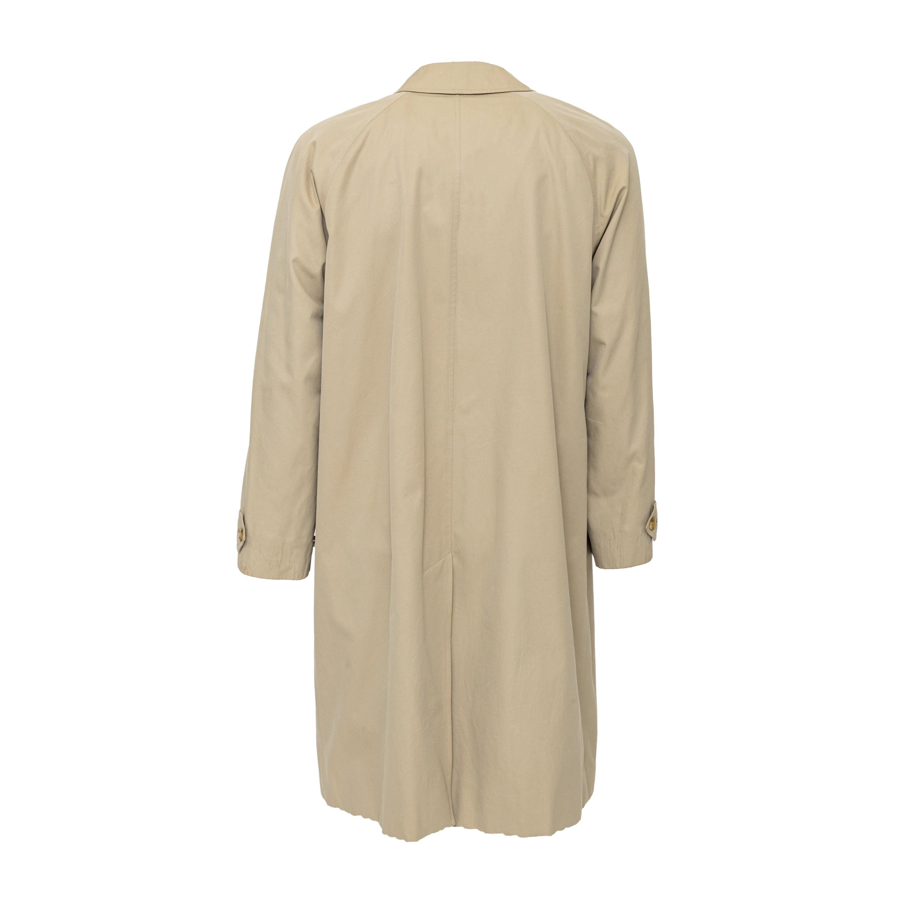 Beige Burberry Trench Coat - '10s For Sale