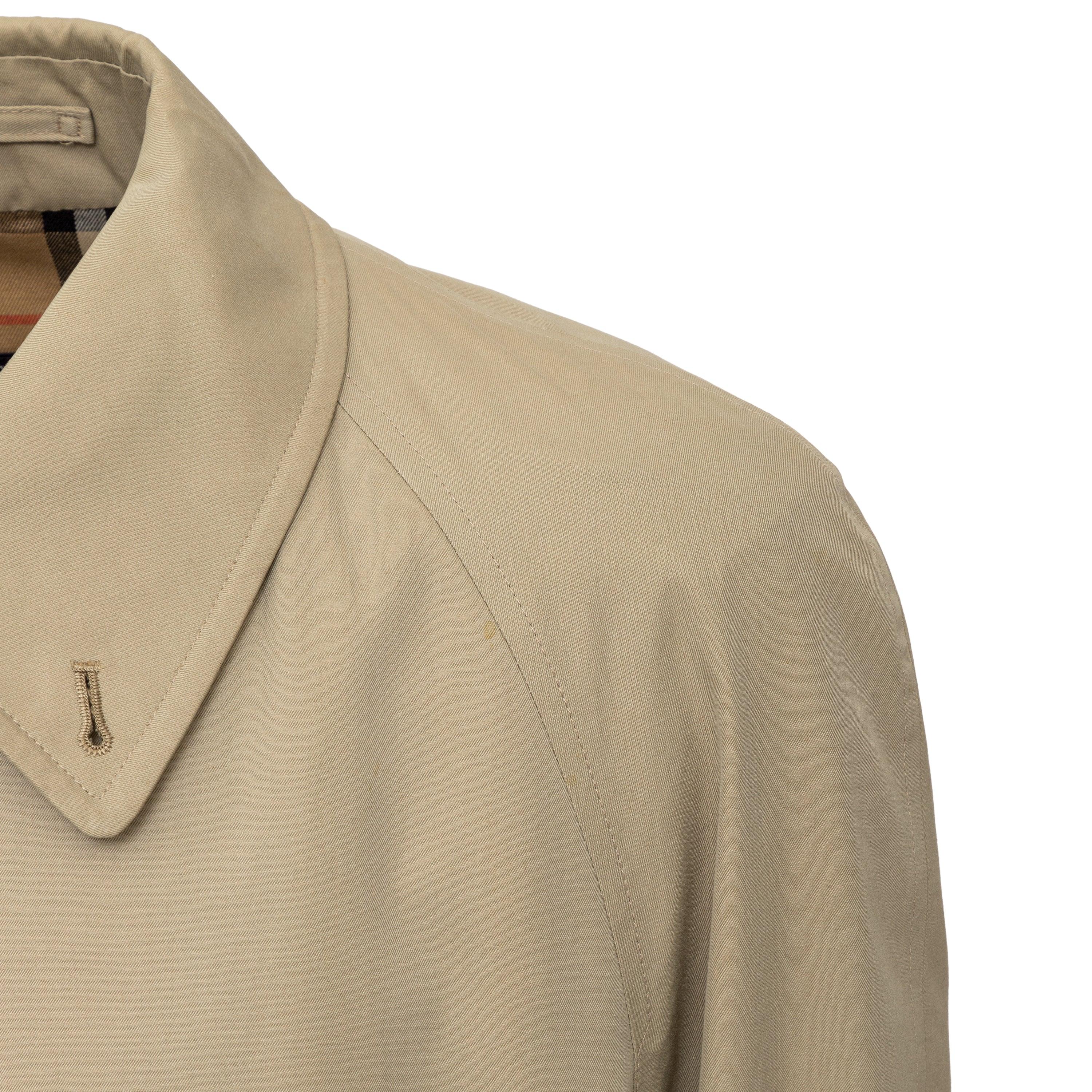 Burberry Trench Coat - '10s For Sale 2