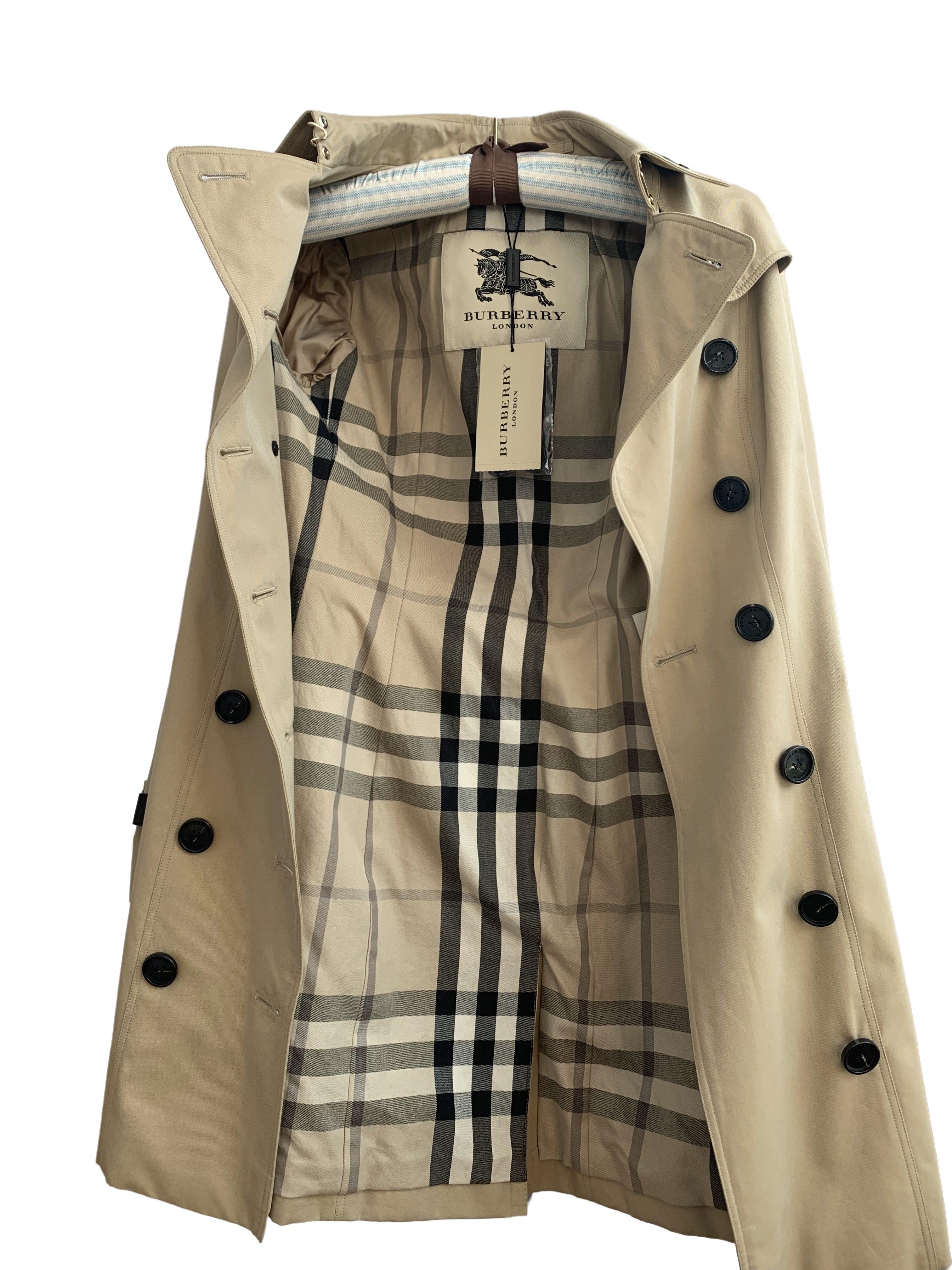 Burberry Trench Coat Chelsea Women's UK 2 Brand New In Good Condition For Sale In AUBERVILLIERS, FR