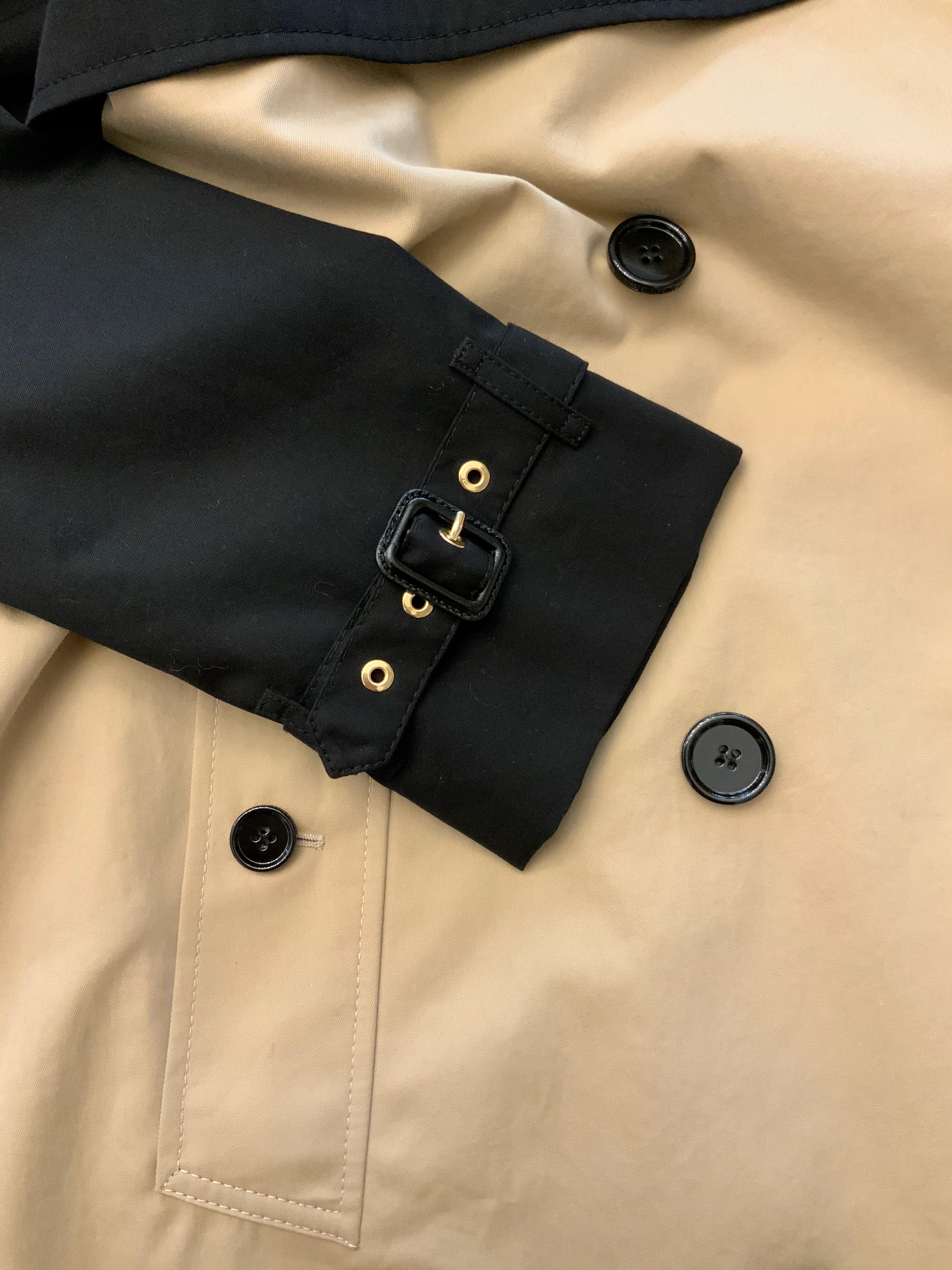 trench coat black and beige