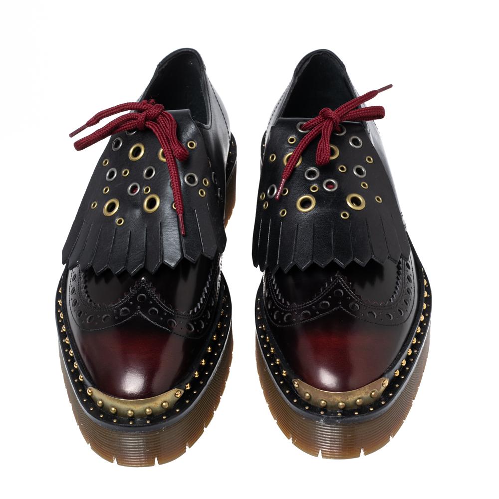 Burberry Two Tone Brogue Leather Bissett Fringe Lace Up Derby Size 40 In Excellent Condition In Dubai, Al Qouz 2
