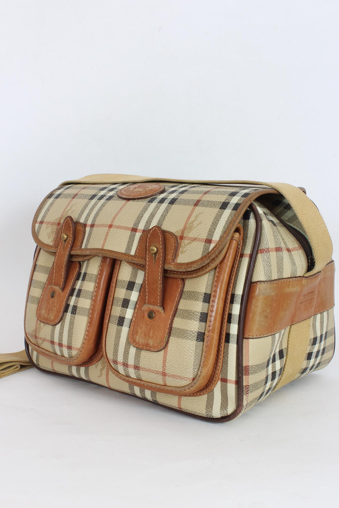 Women's Burberry Vintage 80s Beige Leather Check Trunk Bag
