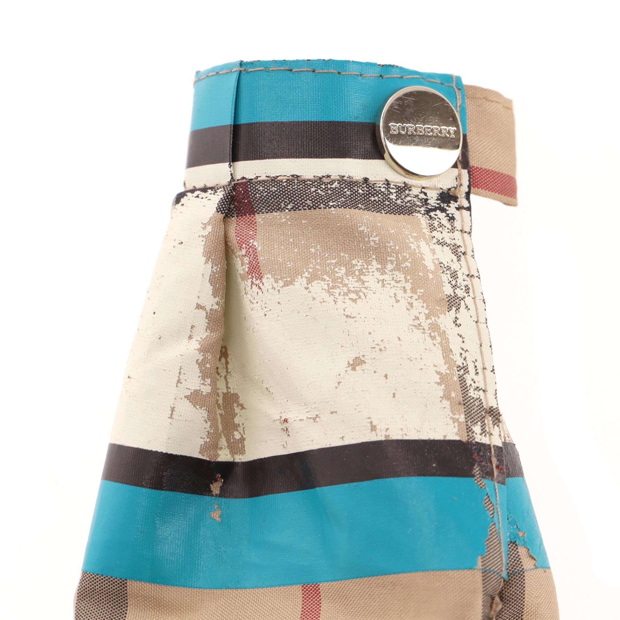 Burberry Vintage Check Umbrella With A Matching Cover For Sale 7