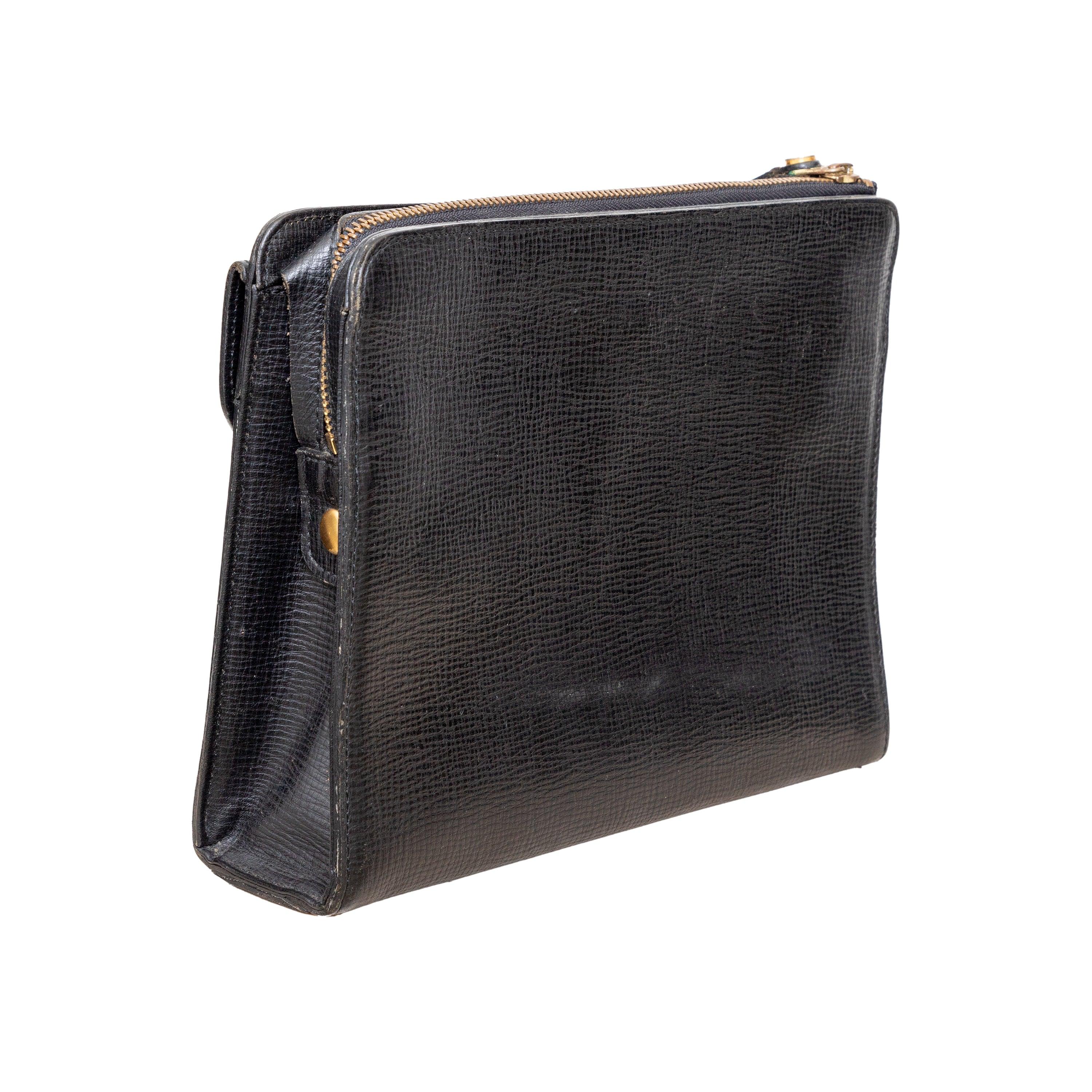 Gray Burberry Vintage Clutch Bag - '90s For Sale